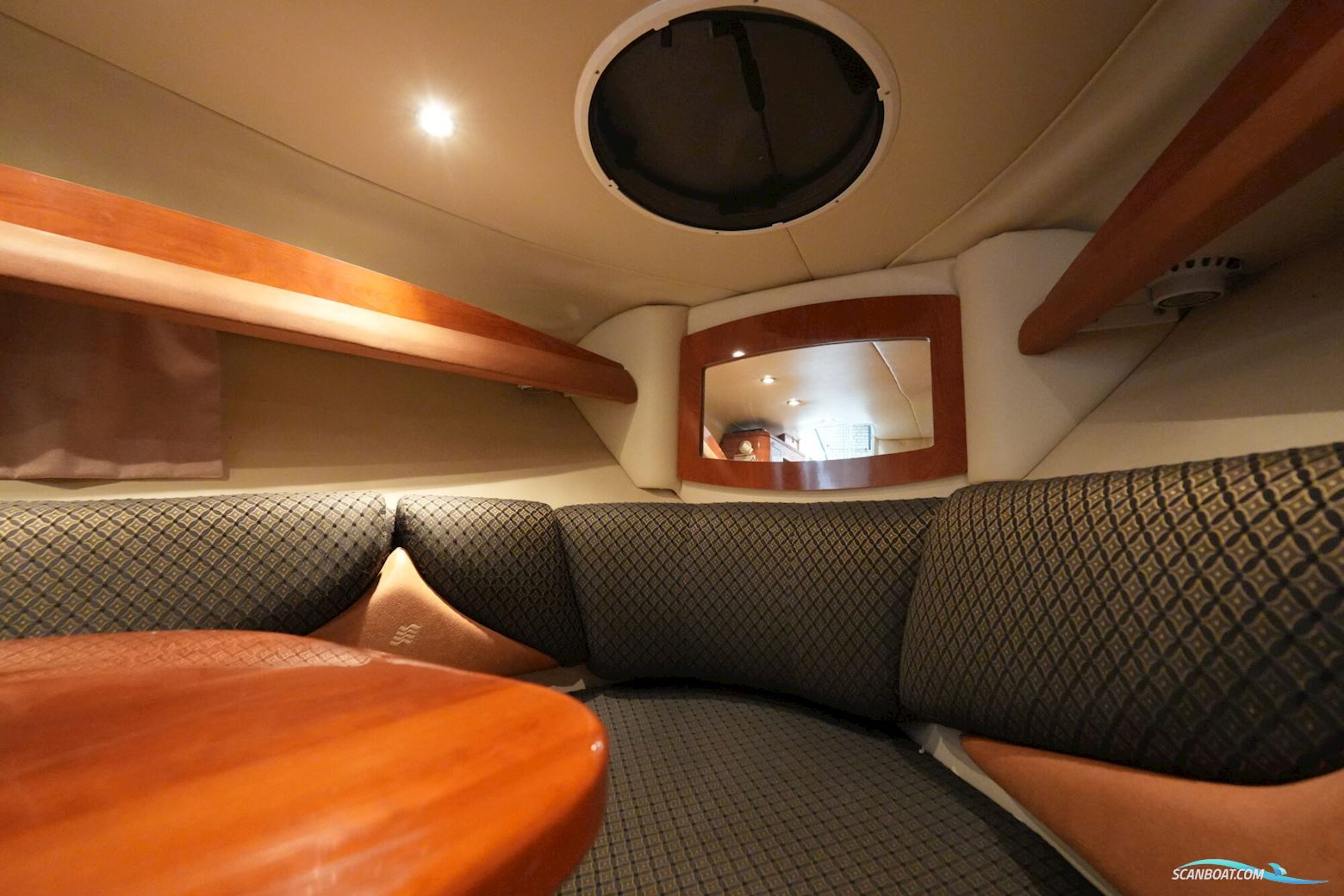 Four Winns 258 Vista