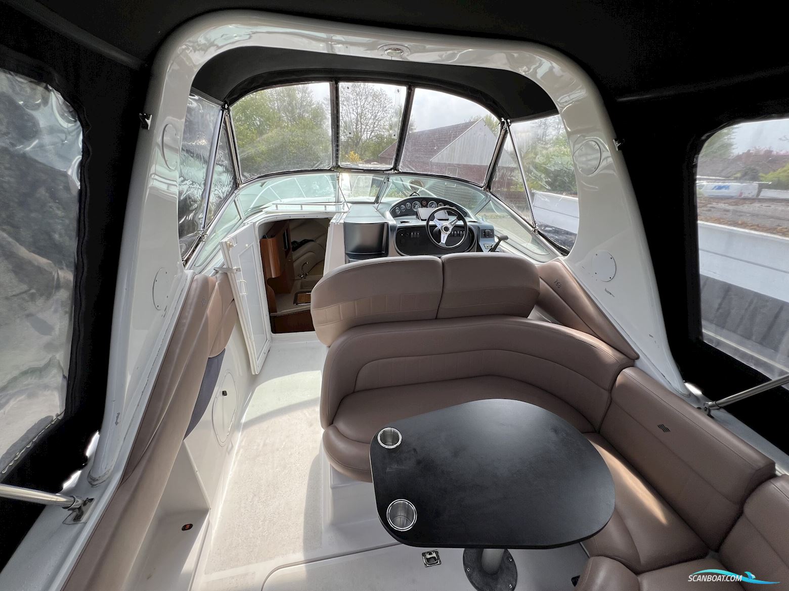 Four Winns 268 Vista