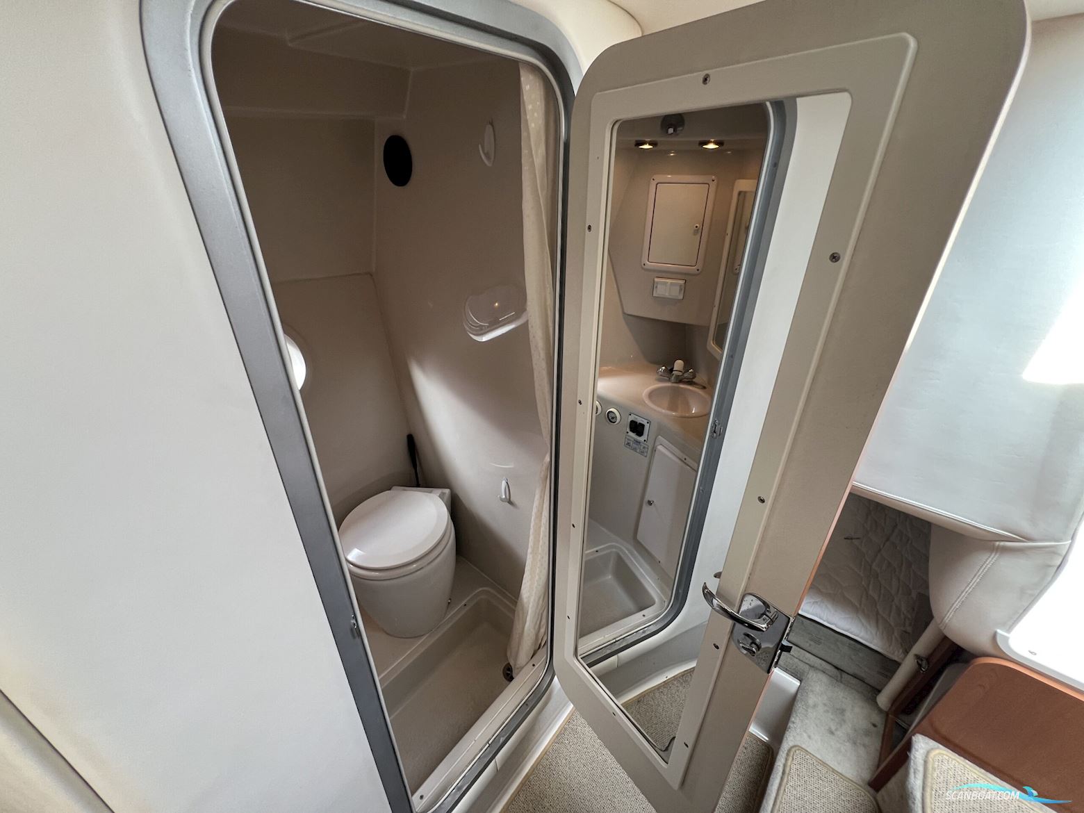 Four Winns 268 Vista