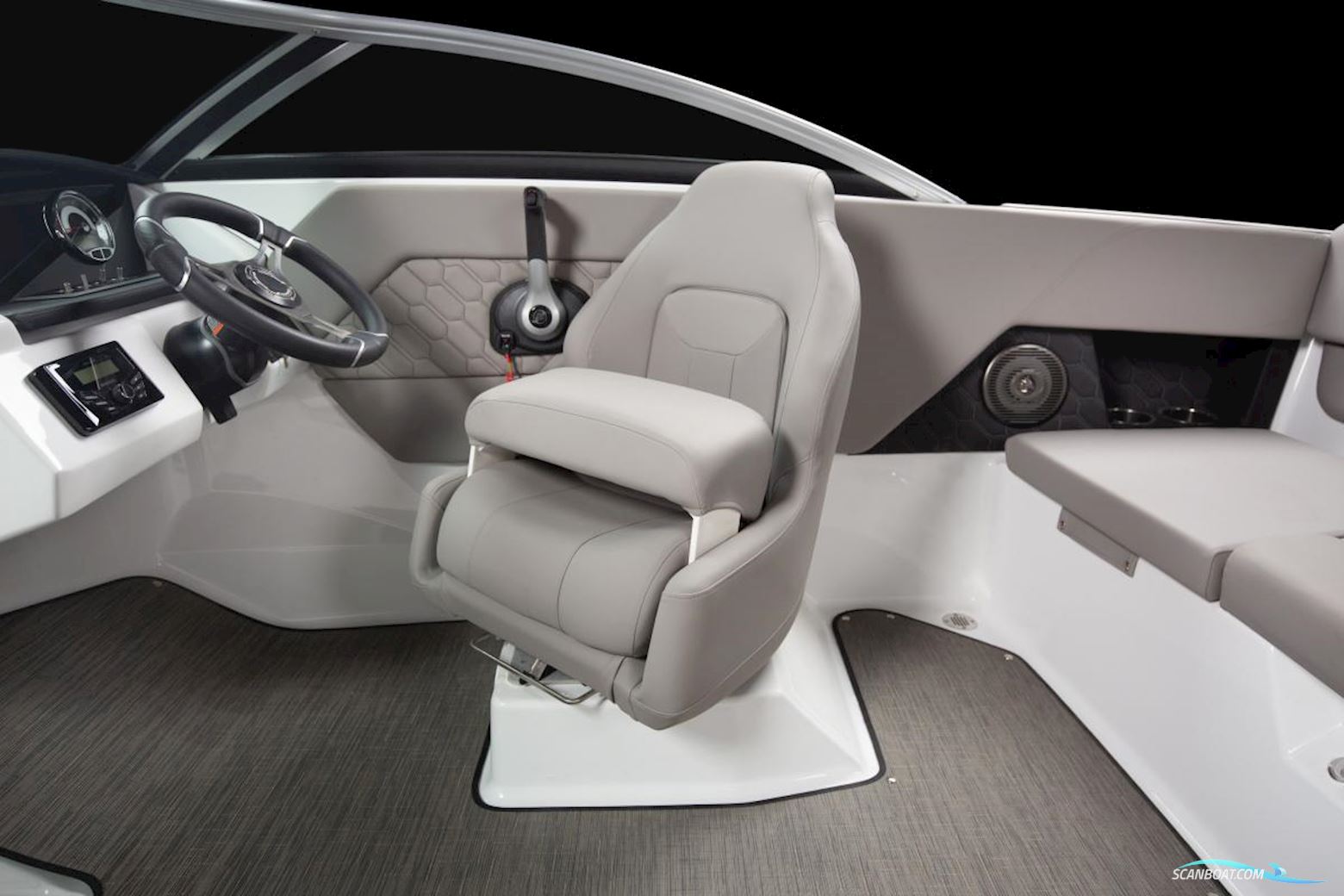 Four Winns H1 Outboard Bowrider