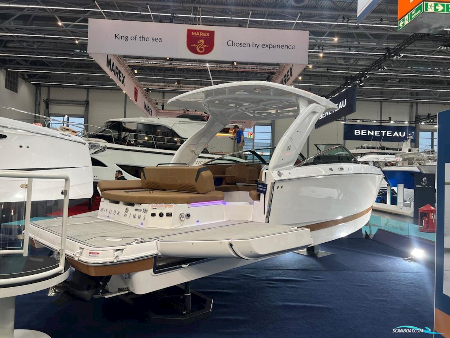 Four Winns H9 Bowrider