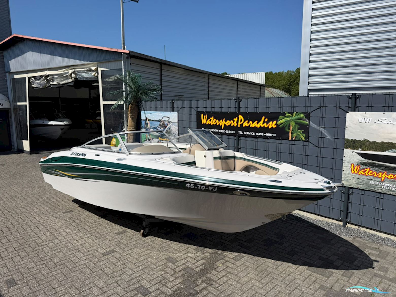 Four Winns Horizon 210 Motorbåt 2005, med Volvo (Defect) motor, Holland