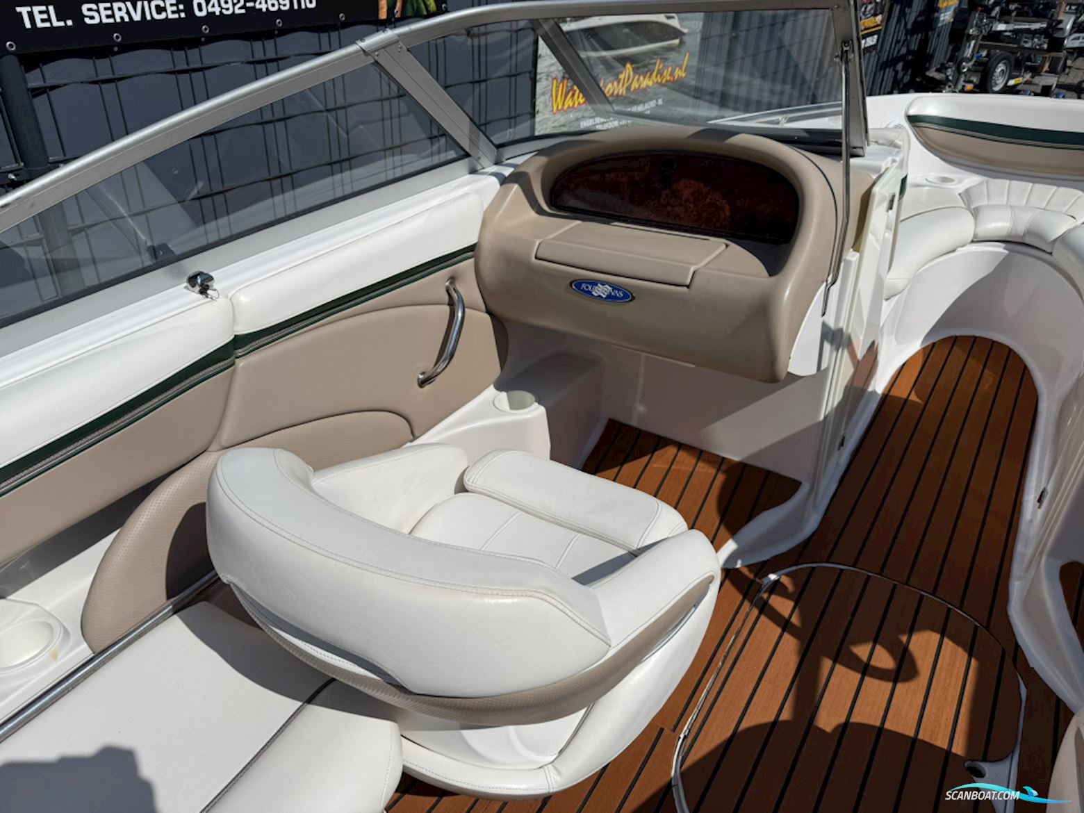 Four Winns Horizon 210