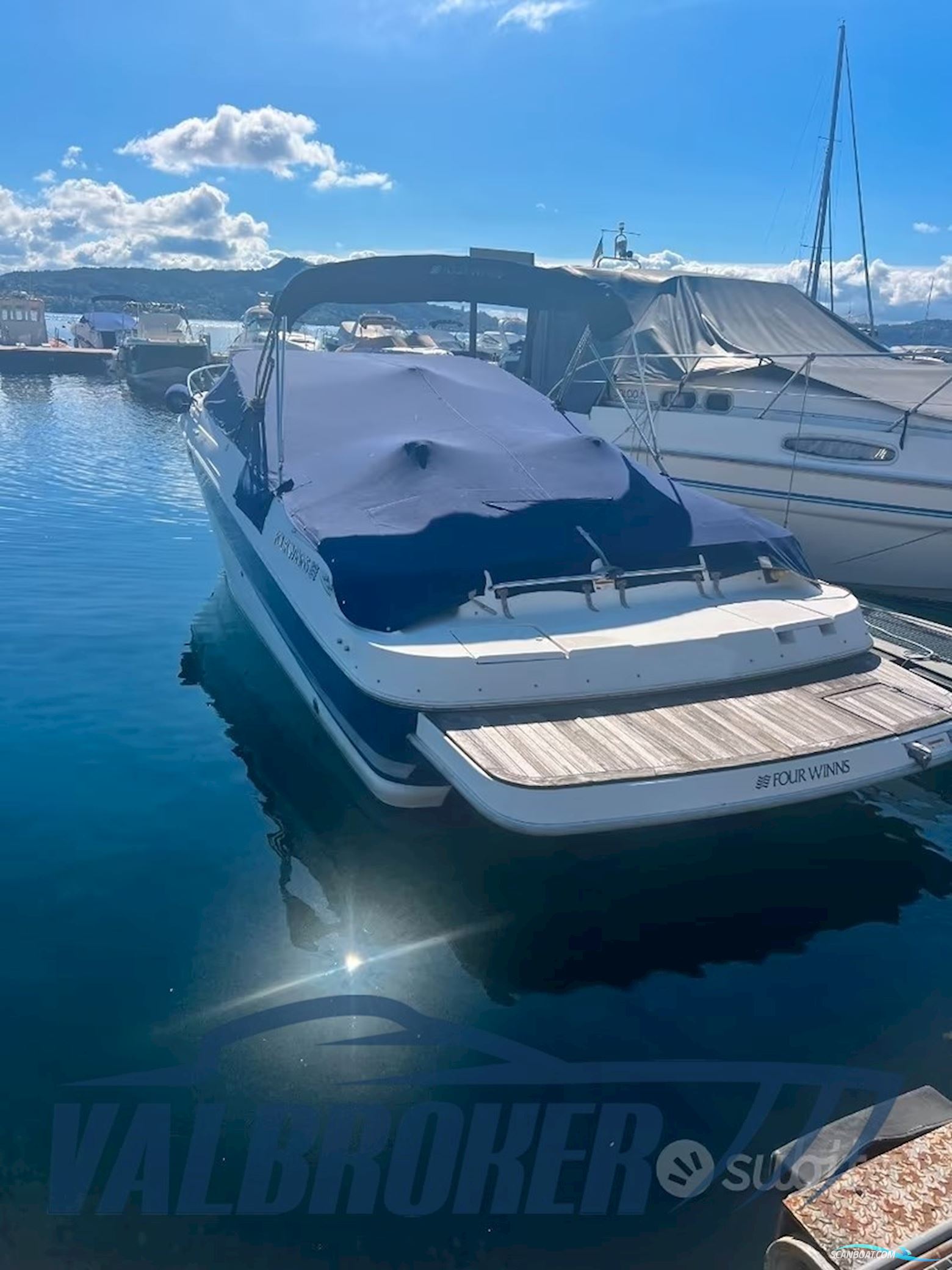 Four Winns Sundowner 285