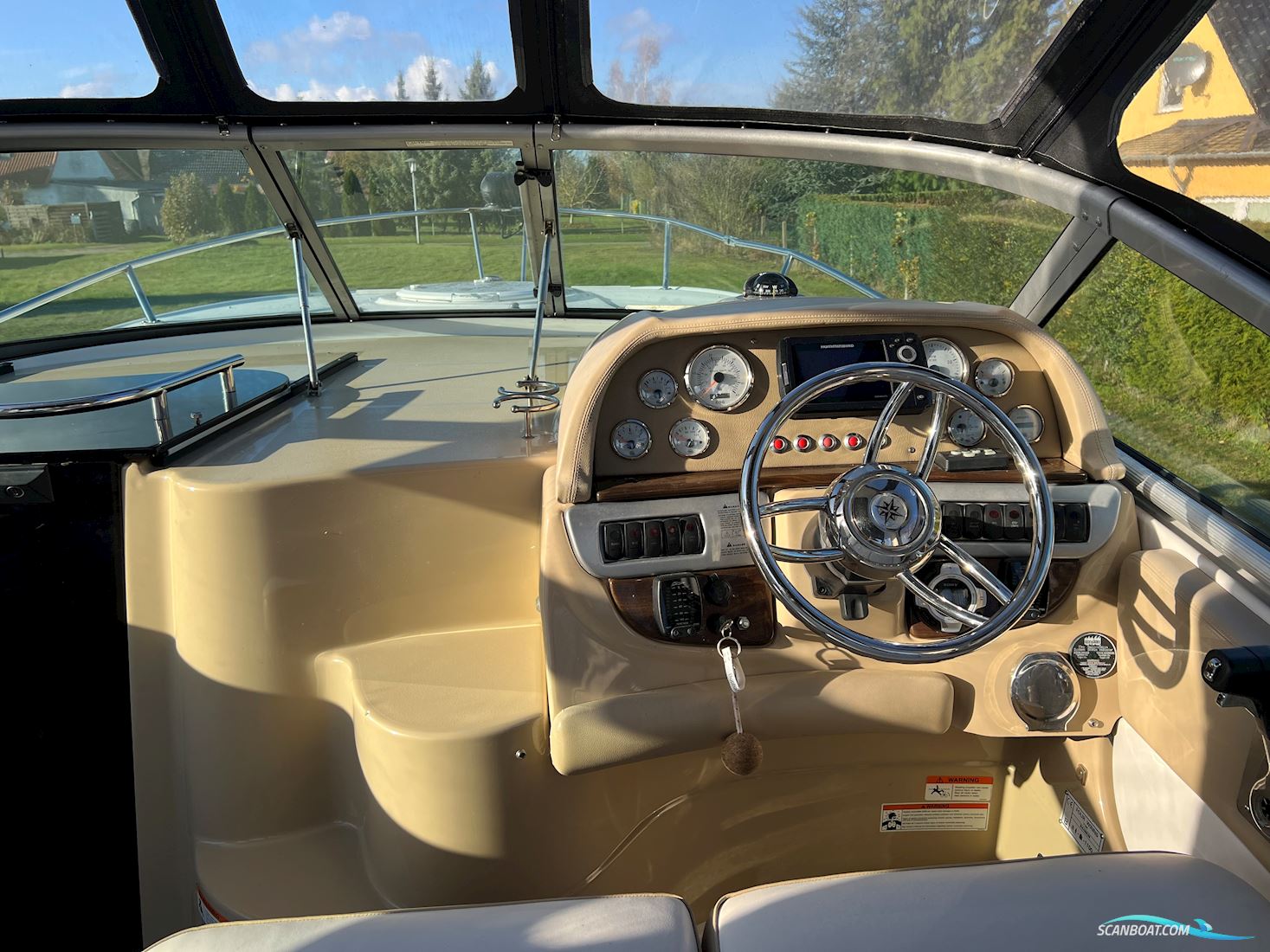 FOUR WINNS V285