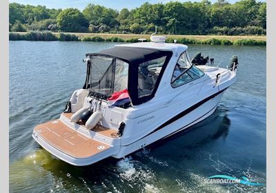 Four Winns V378 (Vista) Motorbåt 2009, Holland