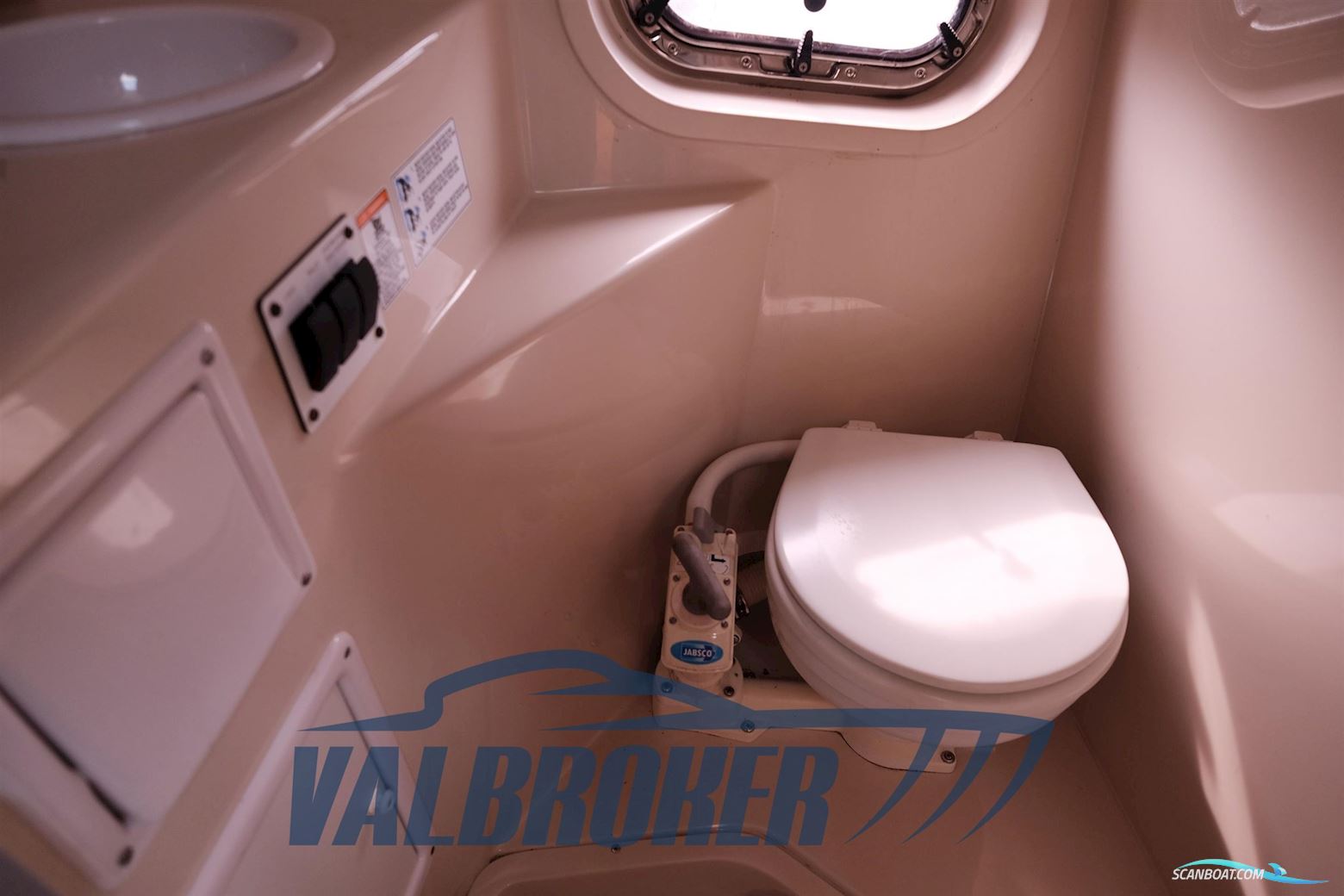 Four Winns Vista 248