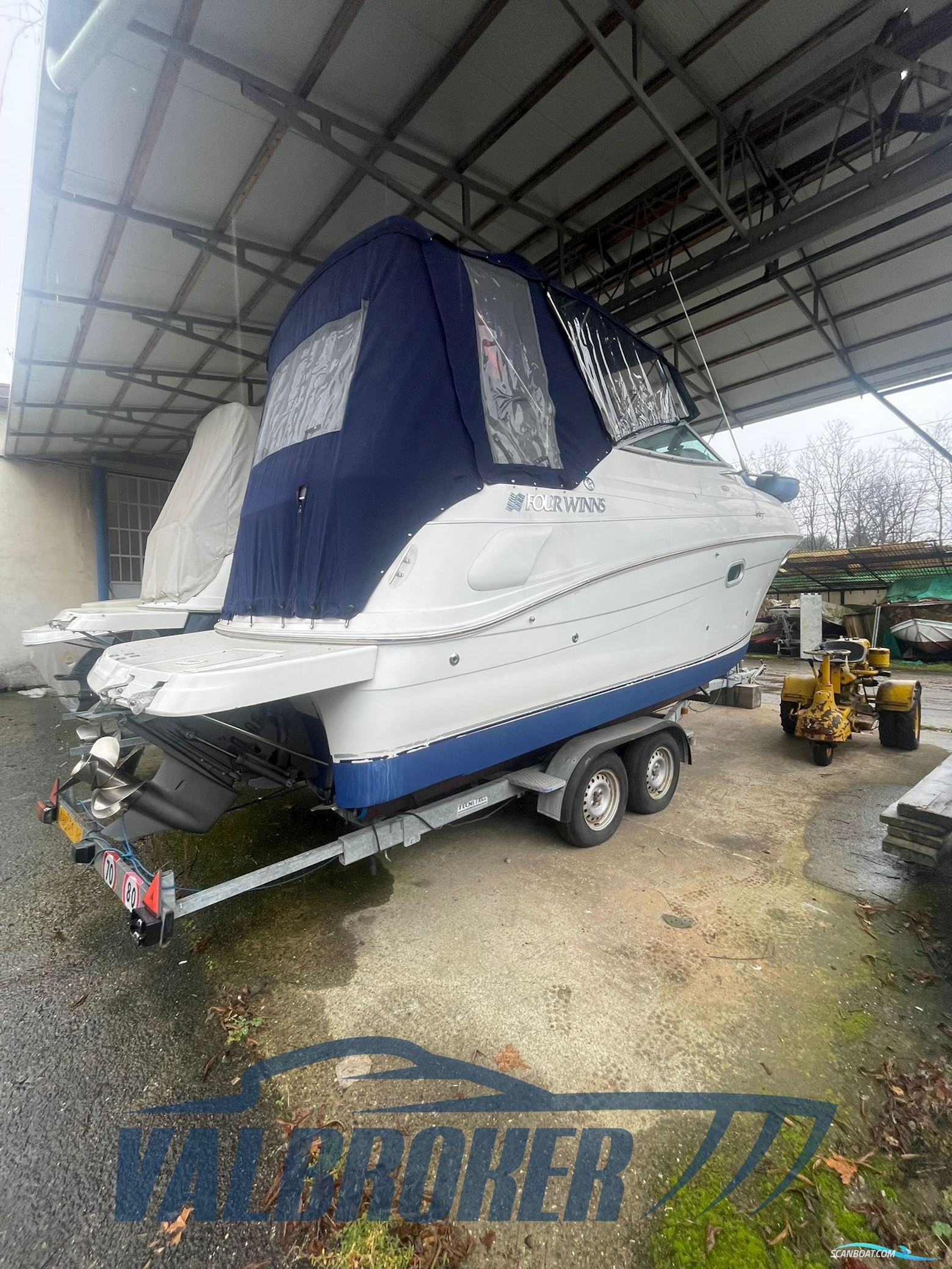 Four Winns Vista 248