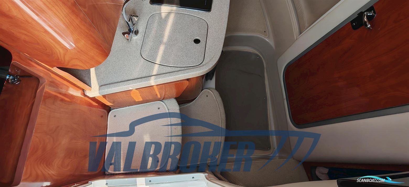 Four Winns Vista 248