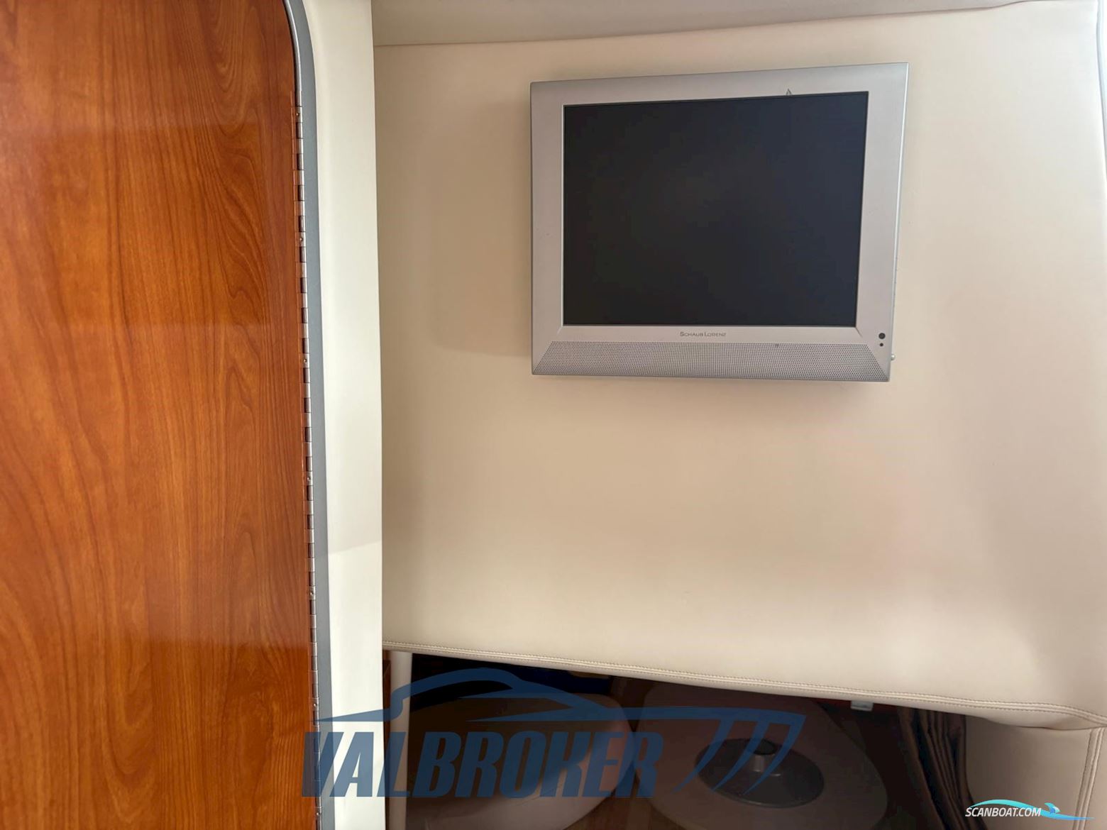 Four Winns Vista 268