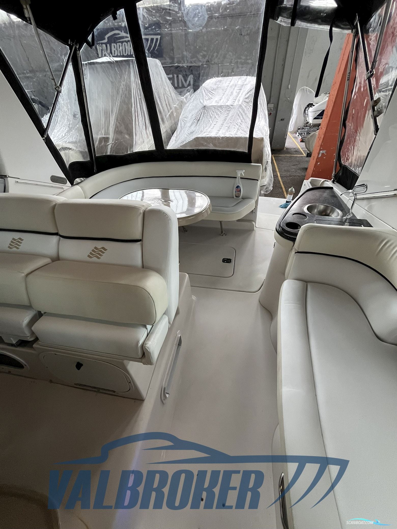 Four Winns Vista 288