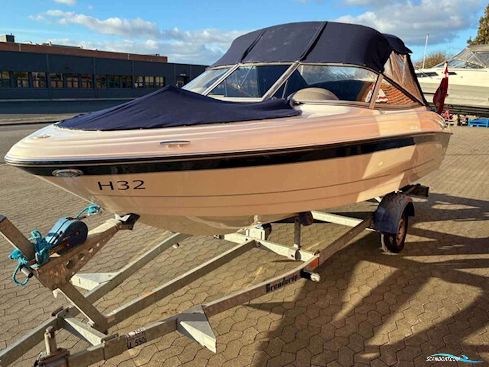 FourWinns 180 m/Mercruiser 3,0L - SOLGT !