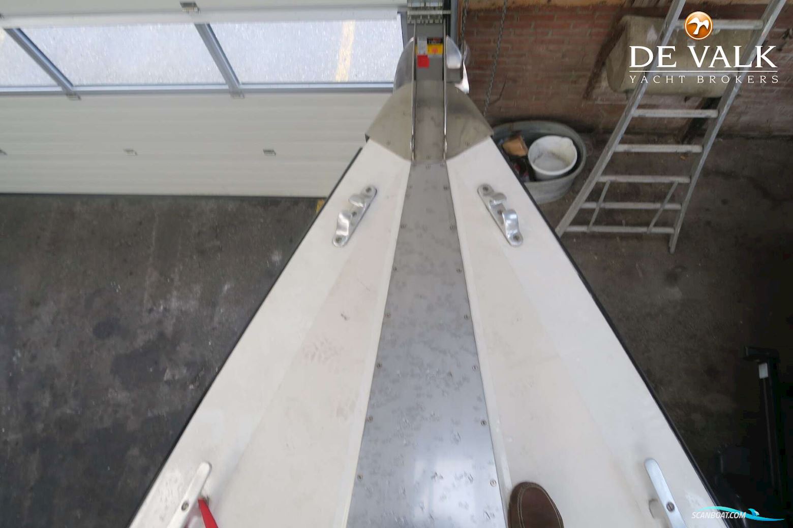 France Offshore Marine 50 Force 10