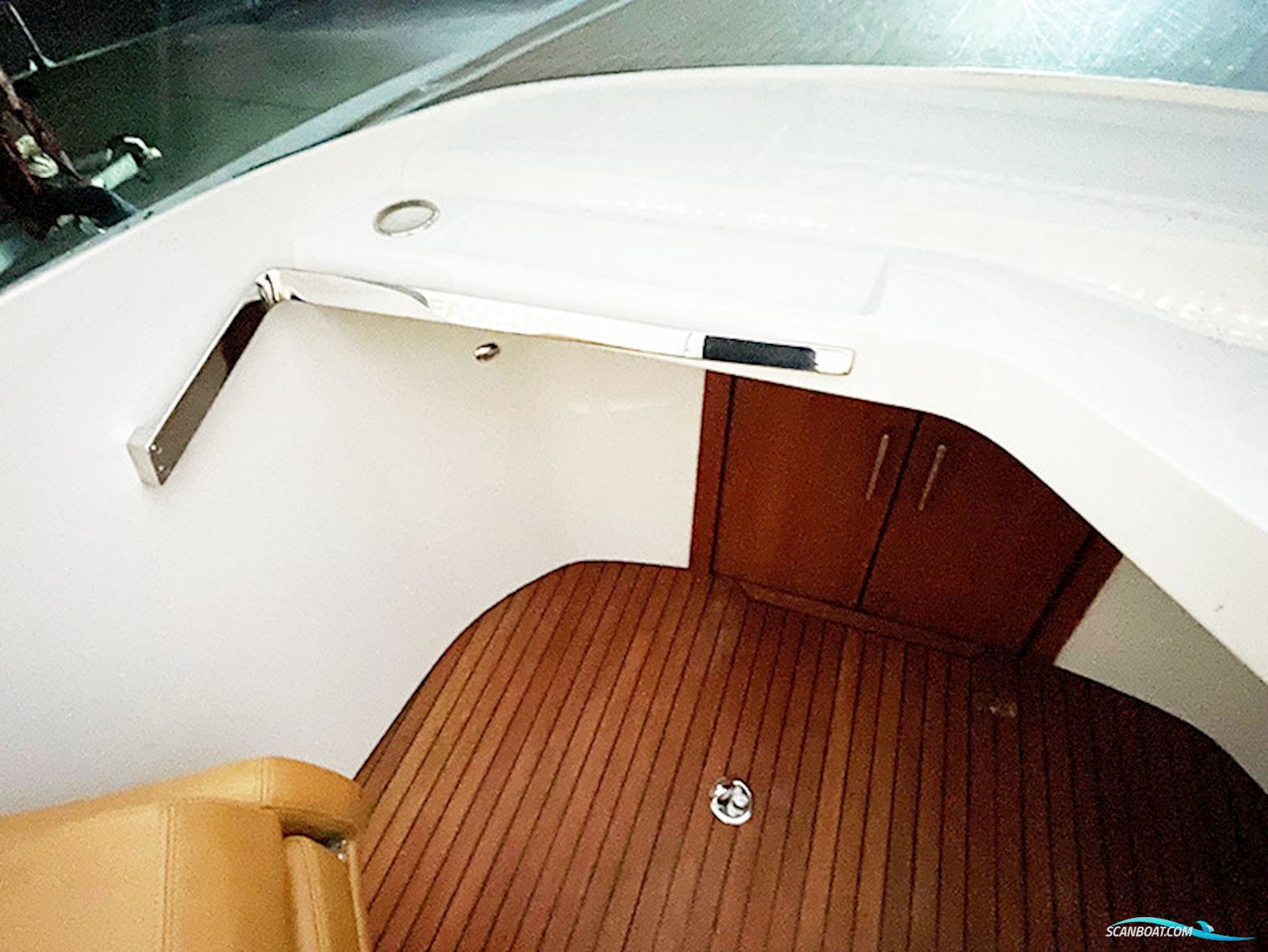 Frauscher Fantom 858