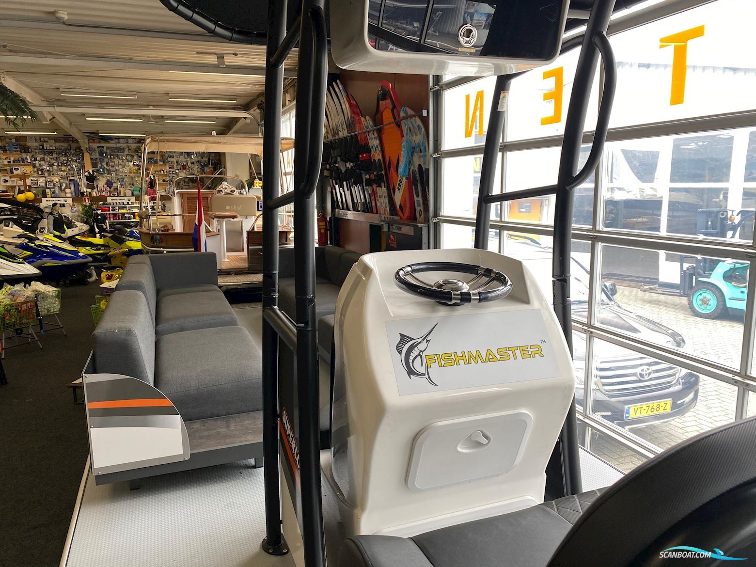 Funcruiser Pontoon 850 - Nieuw