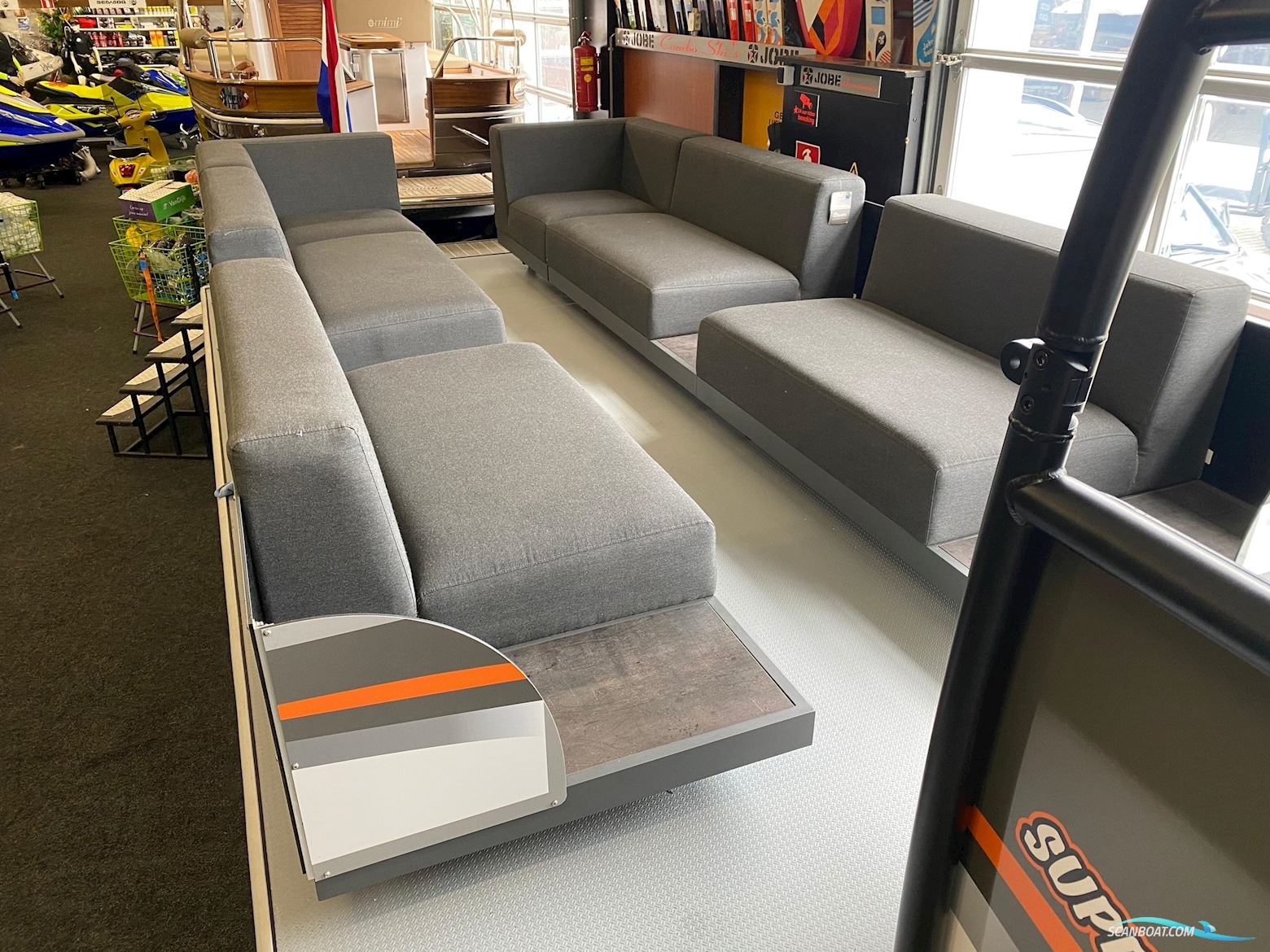 Funcruiser Pontoon 850 - Nieuw