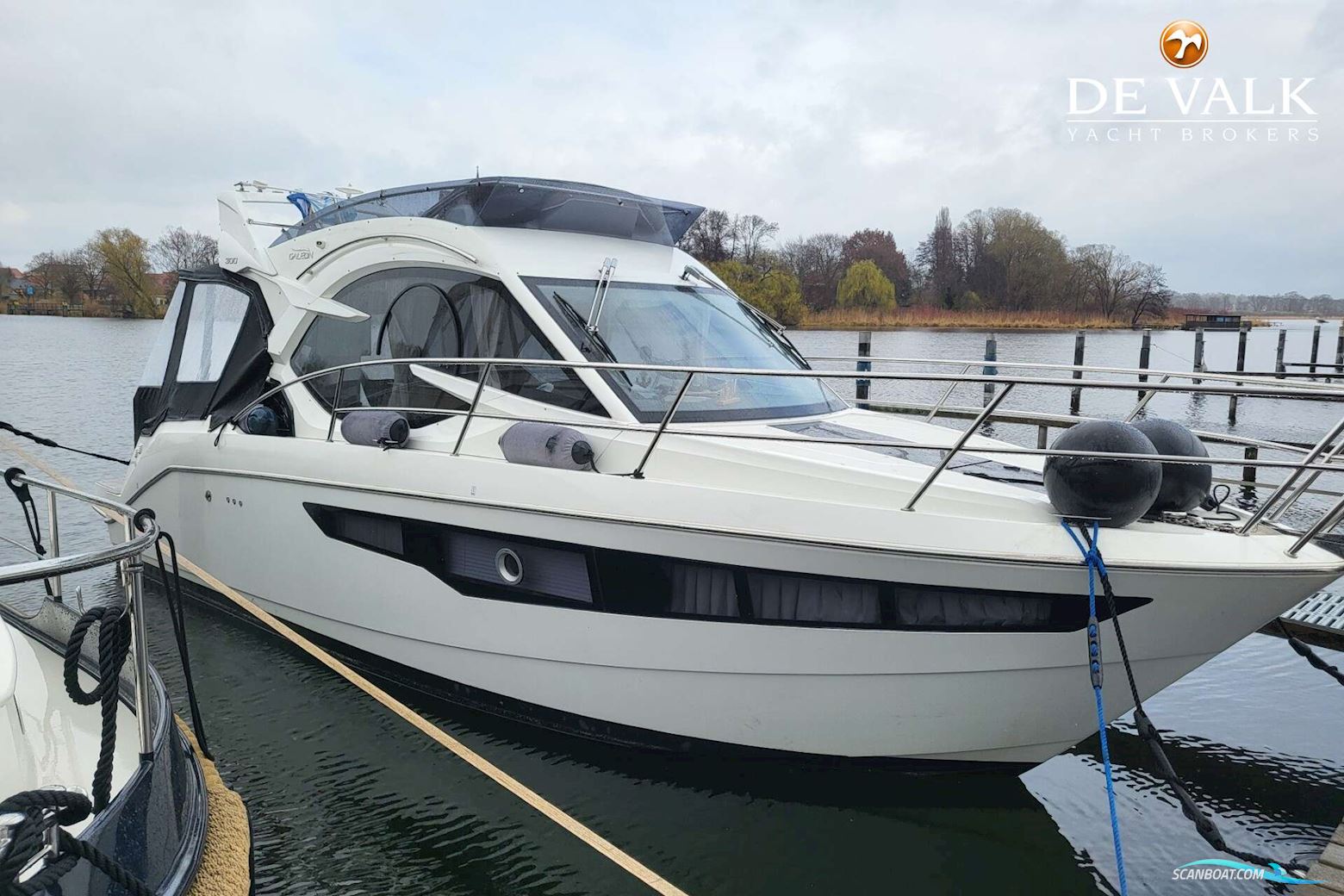Galeon 300 Fly Motorbåt 2021, med Mercrusier motor, Tyskland