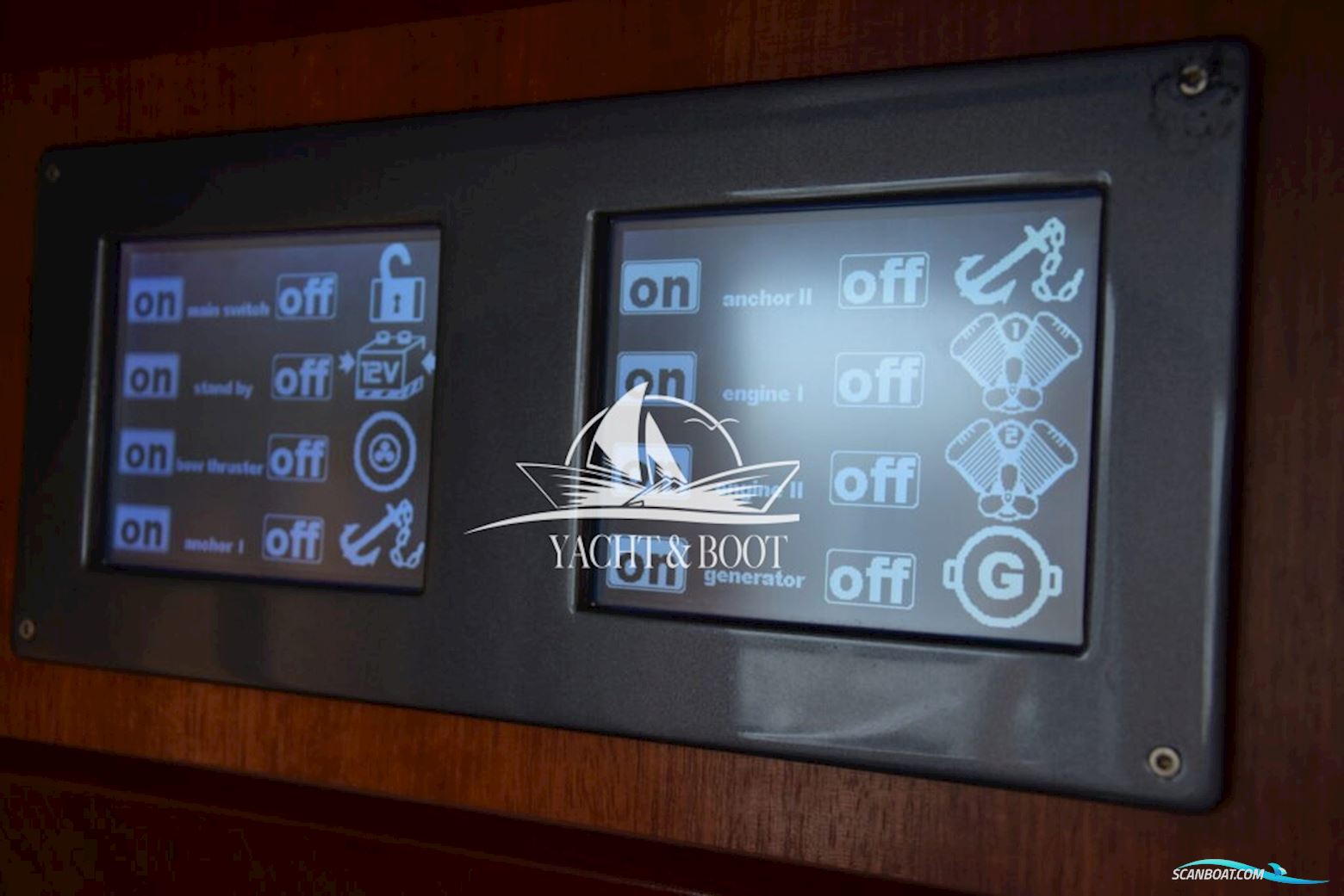 Galeon 330 Fly