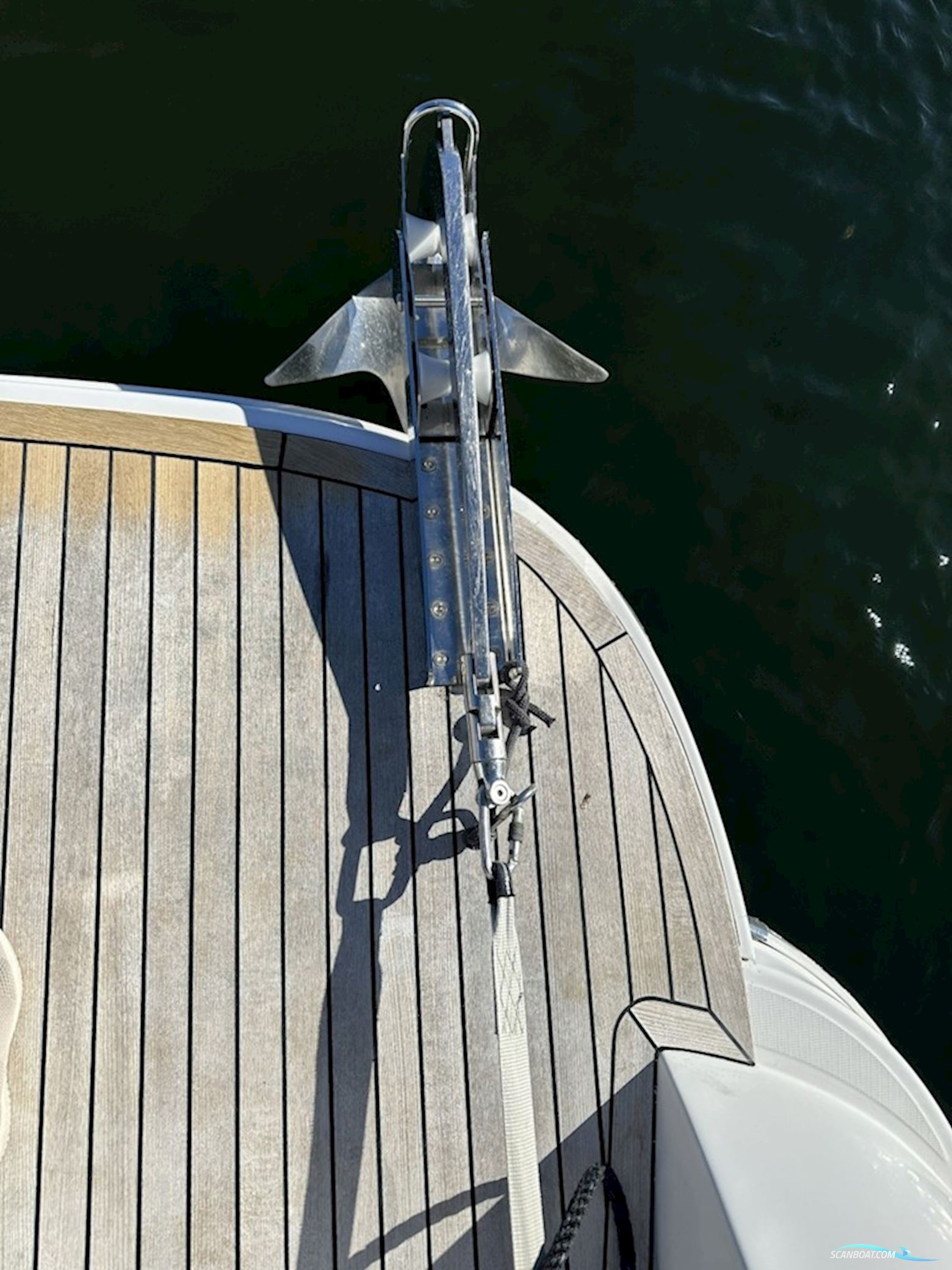 Galeon 330 Fly