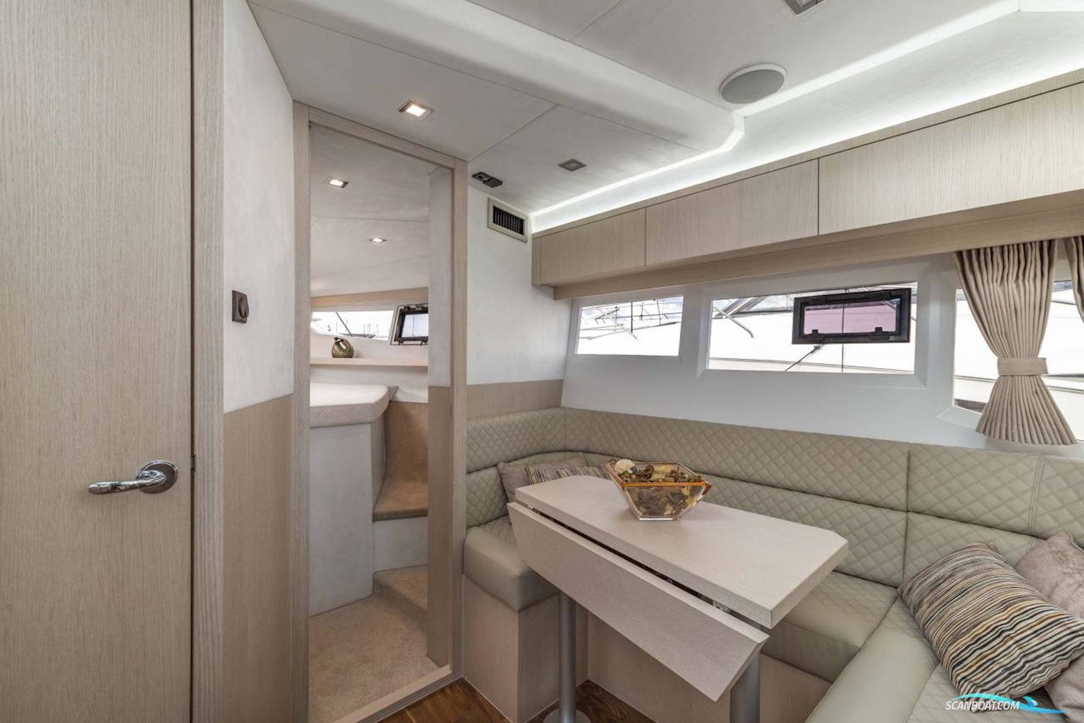 Galeon 365 HTS
