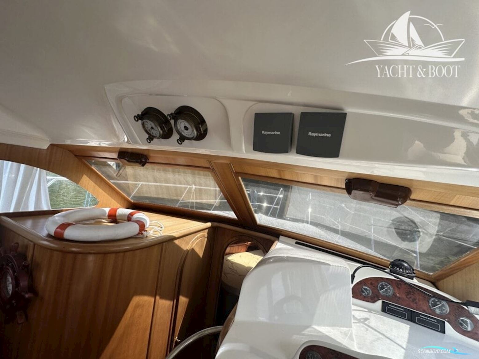 Galeon 380 Fly