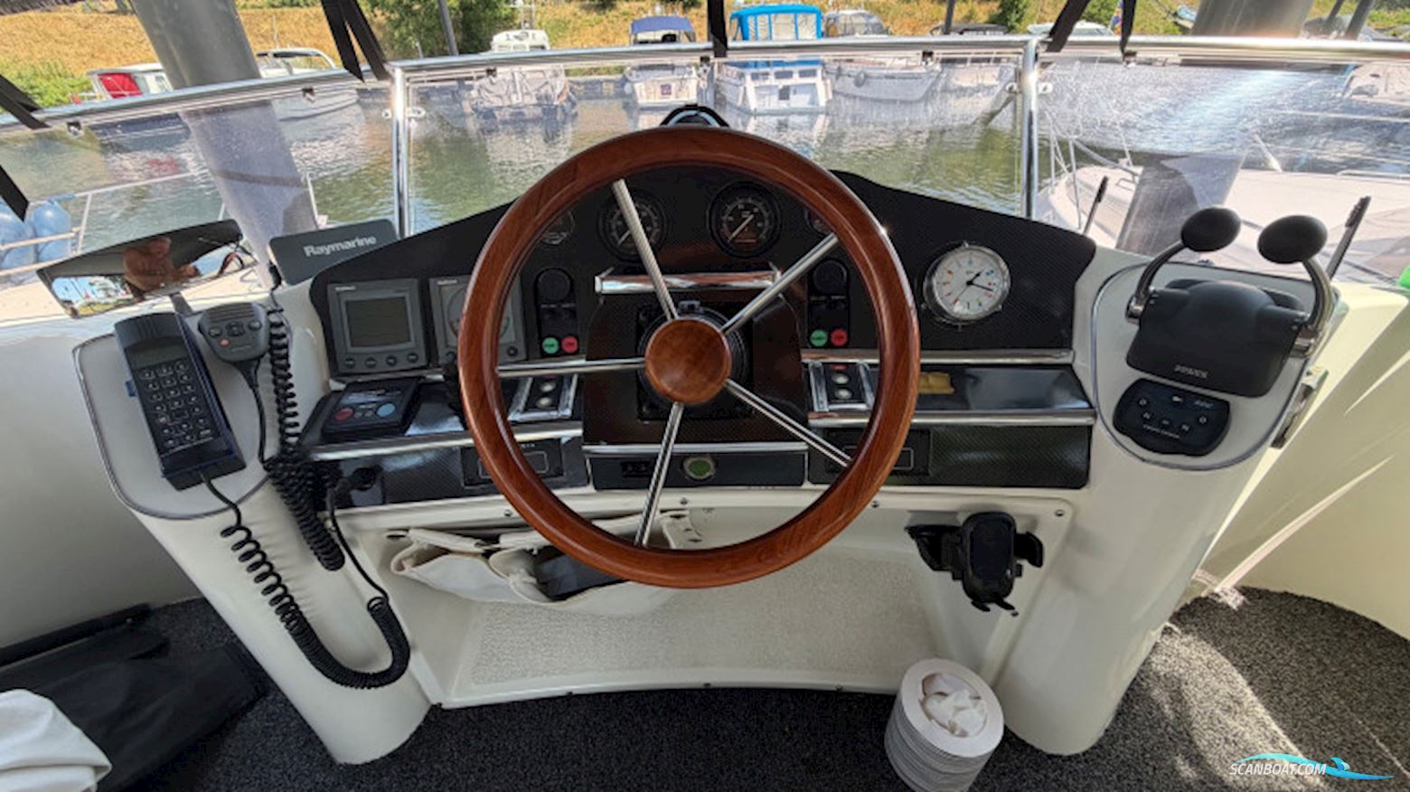 Galeon 380 Fly