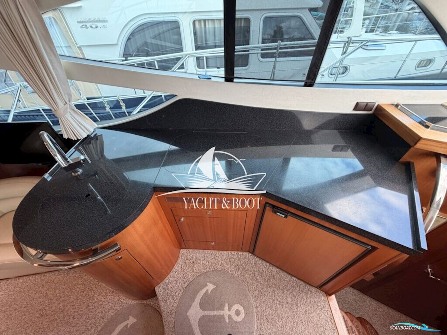 Galeon 390 Fly