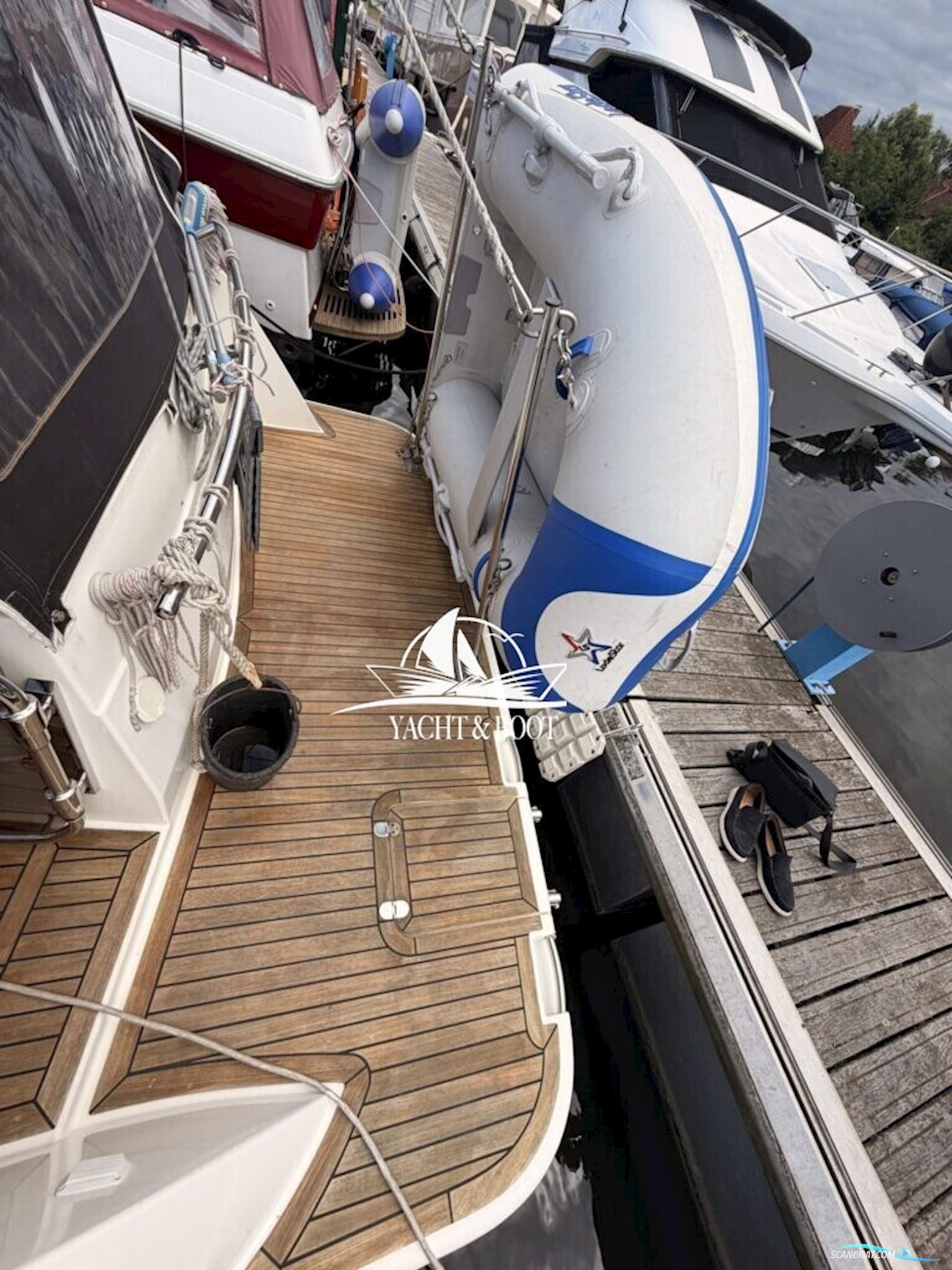 Galeon 390 Fly