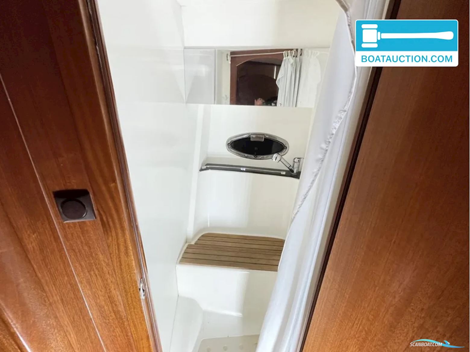 Galeon 390 FLY