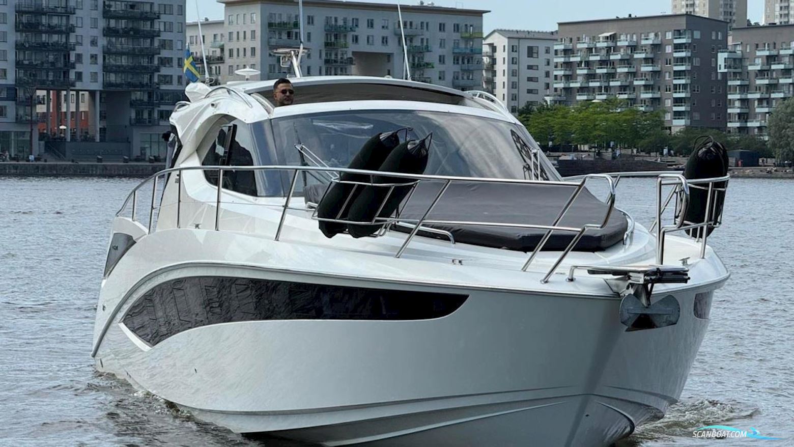 Galeon 405 HTL