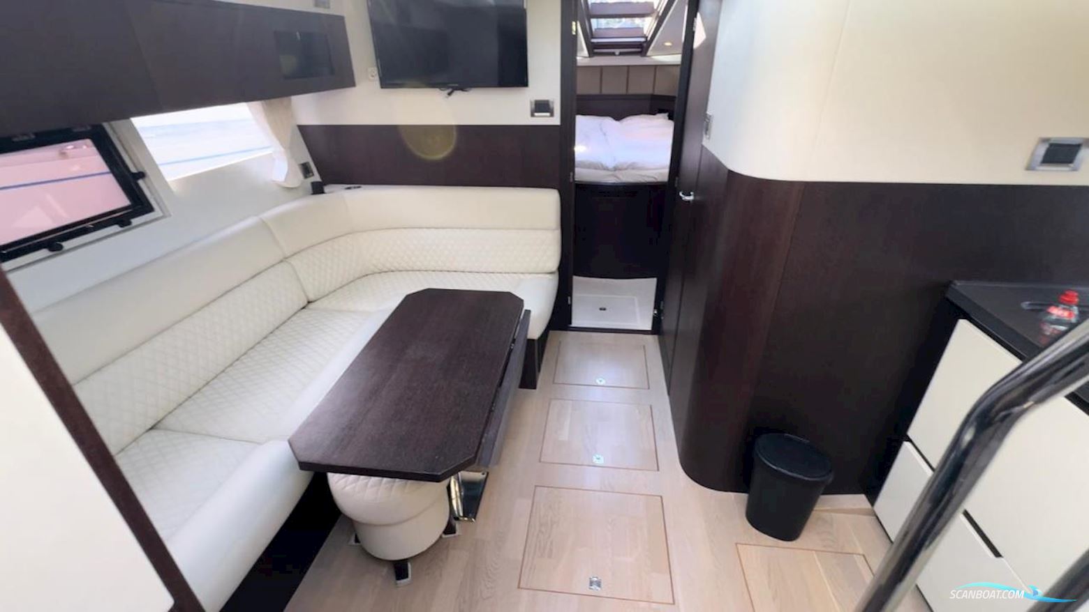Galeon 405 HTL
