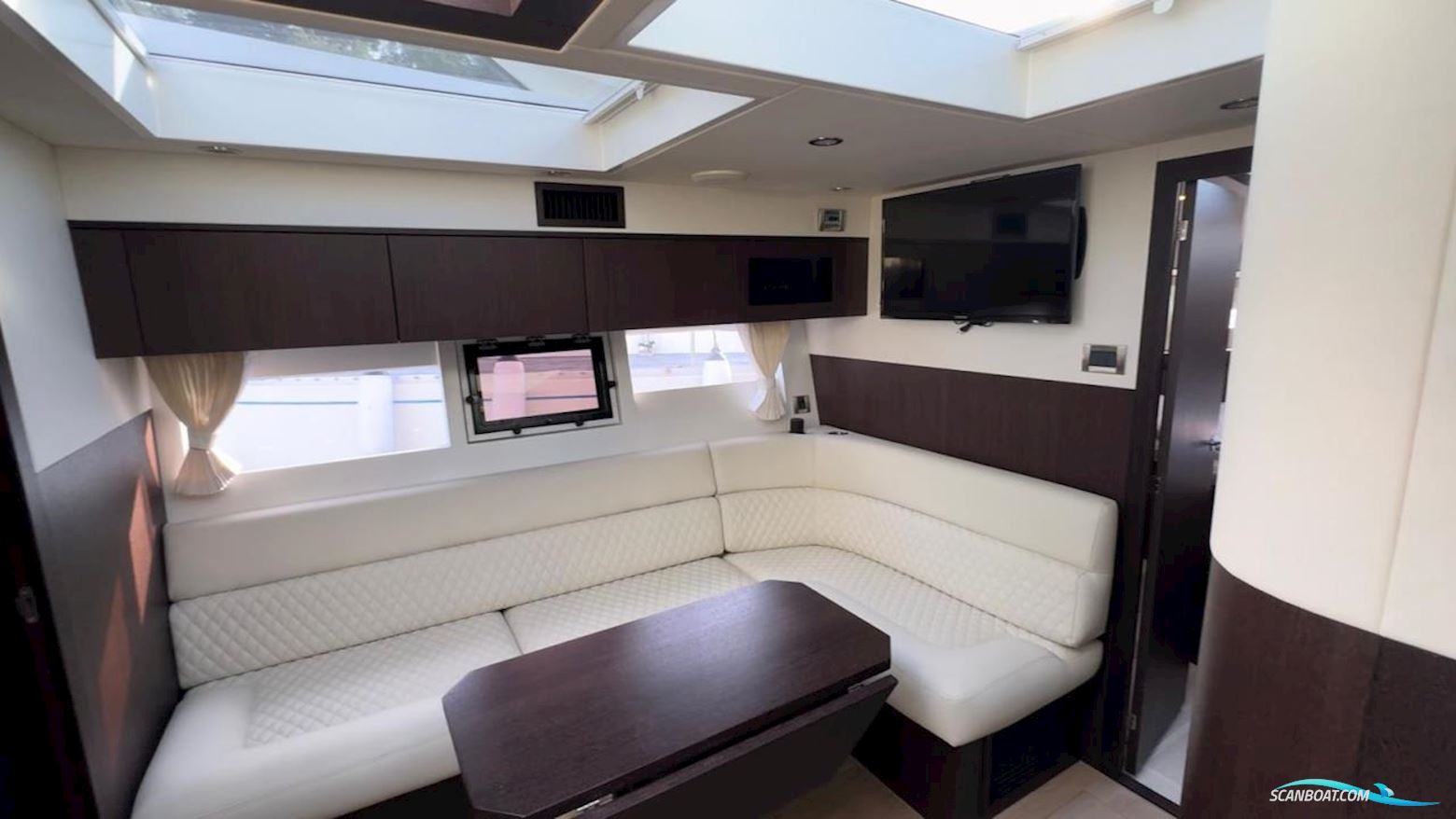 Galeon 405 HTL