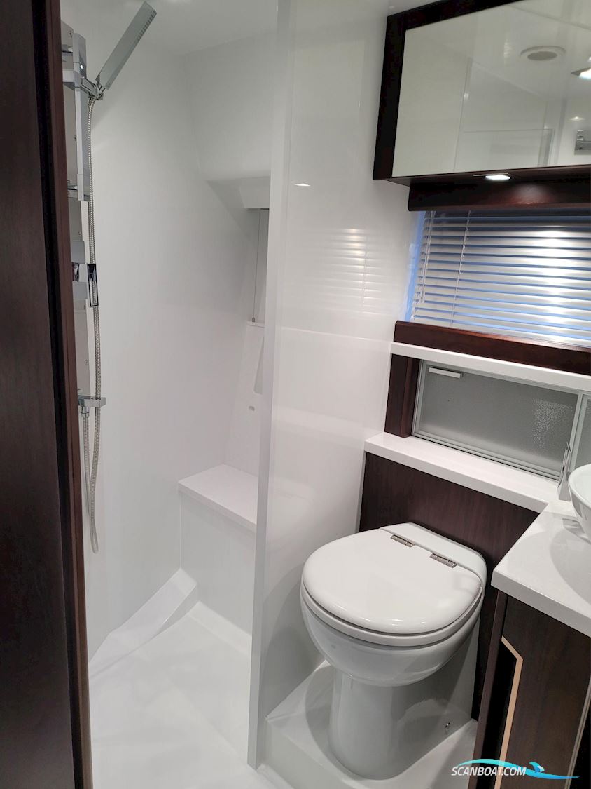 Galeon 430 Sky