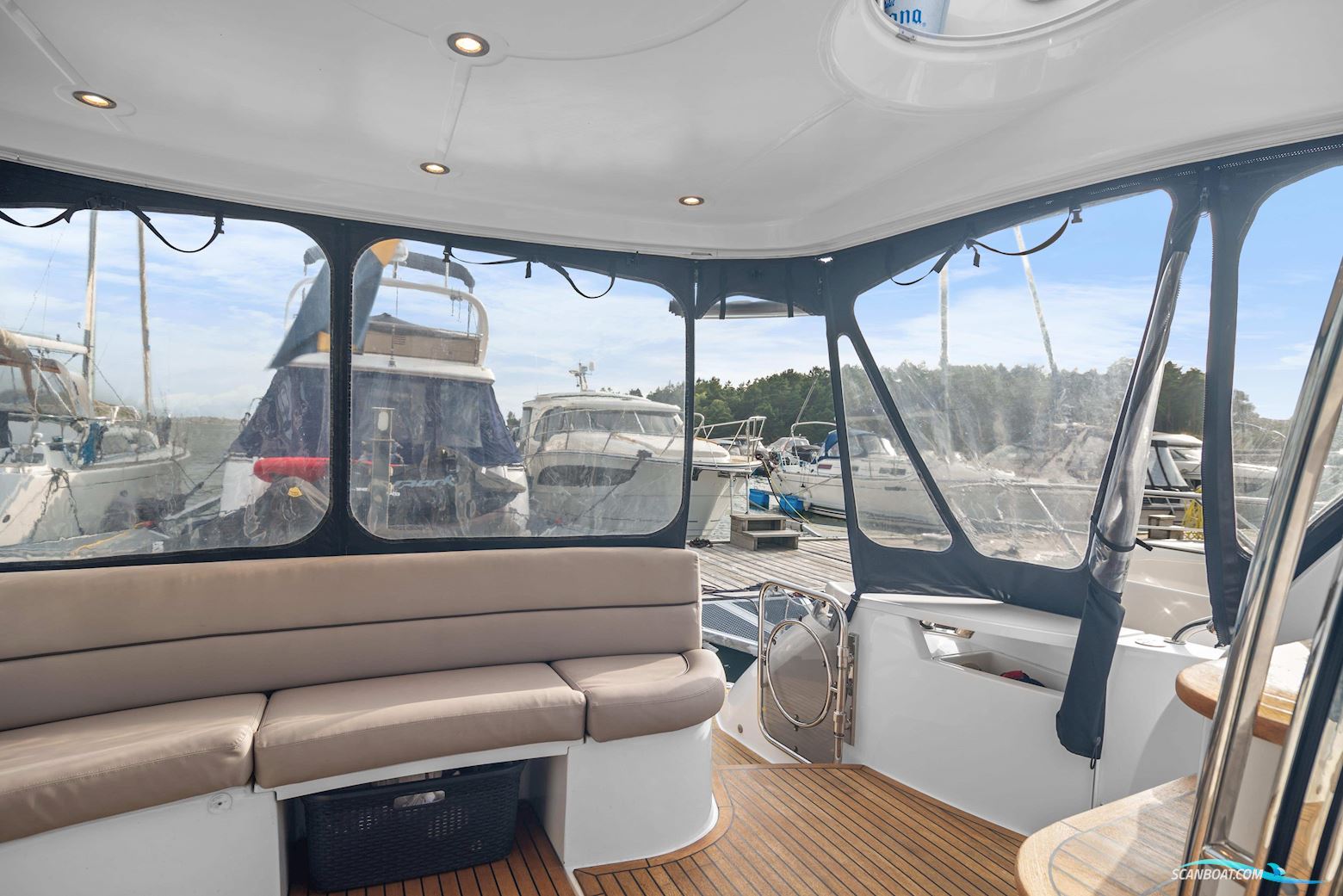 Galeon 440 Fly