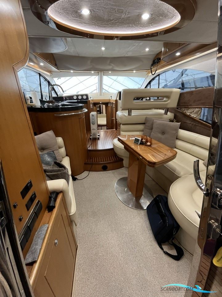 Galeon 440 Fly