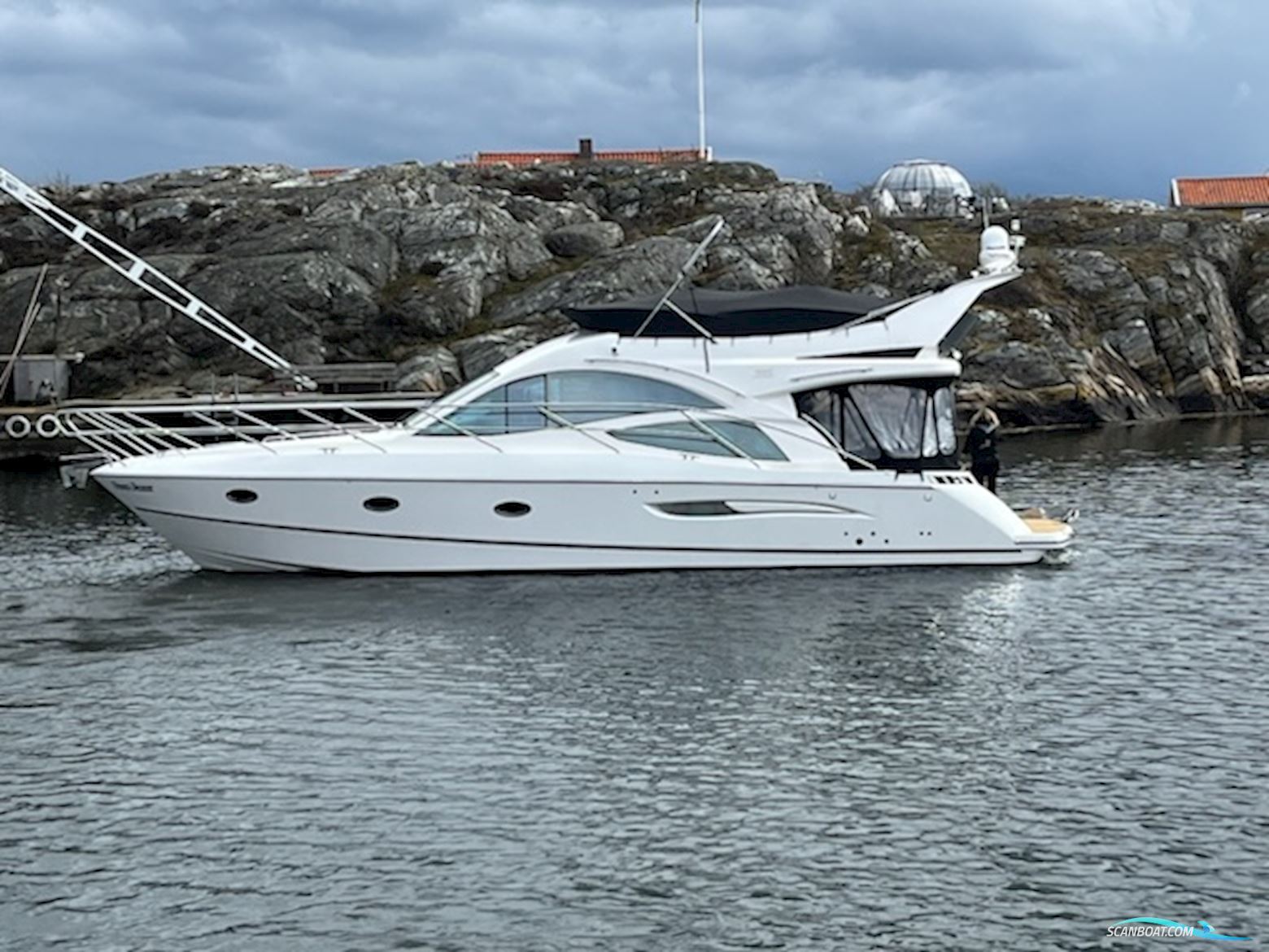 Galeon 440 Fly