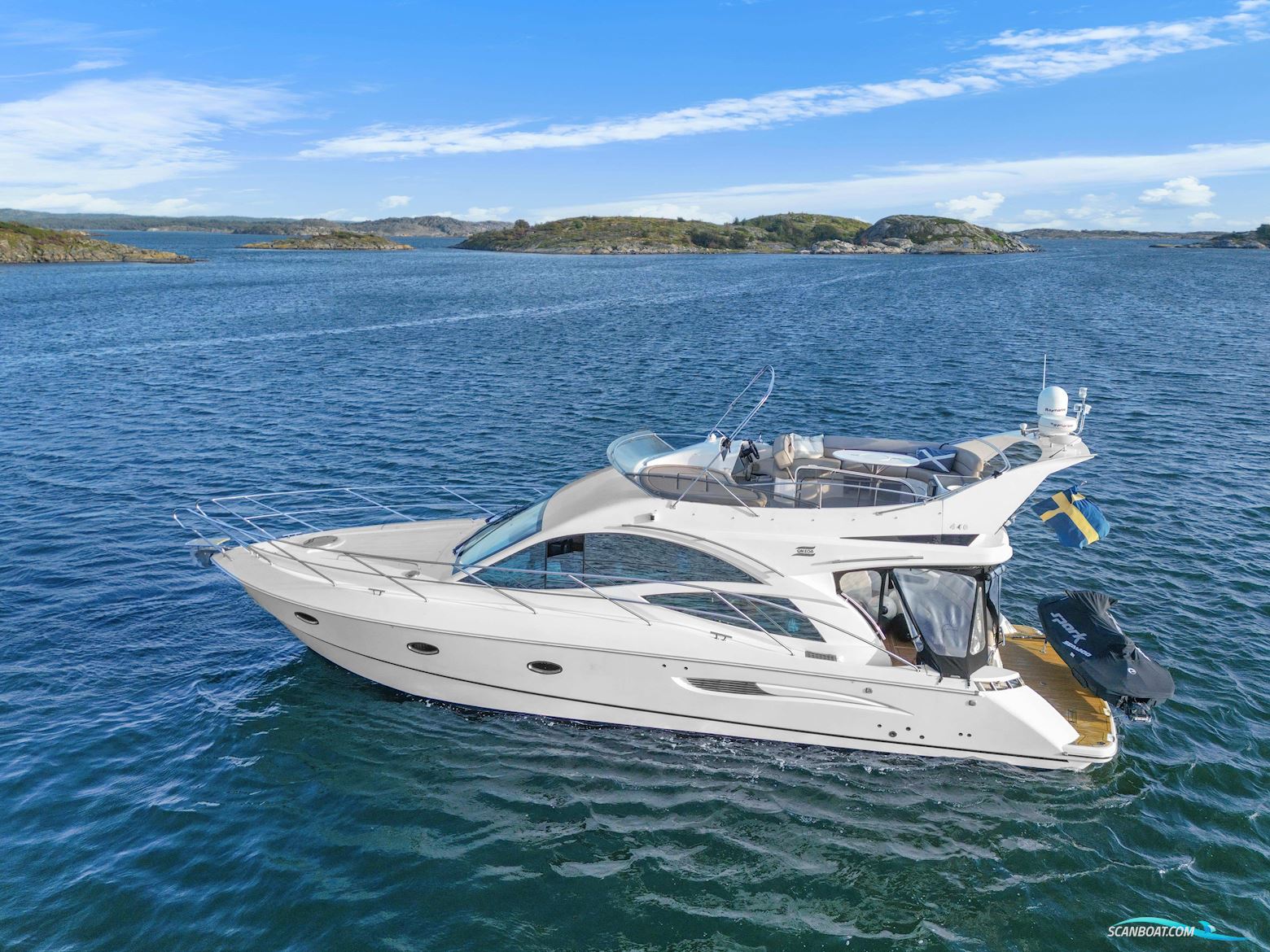 Galeon 440 Fly