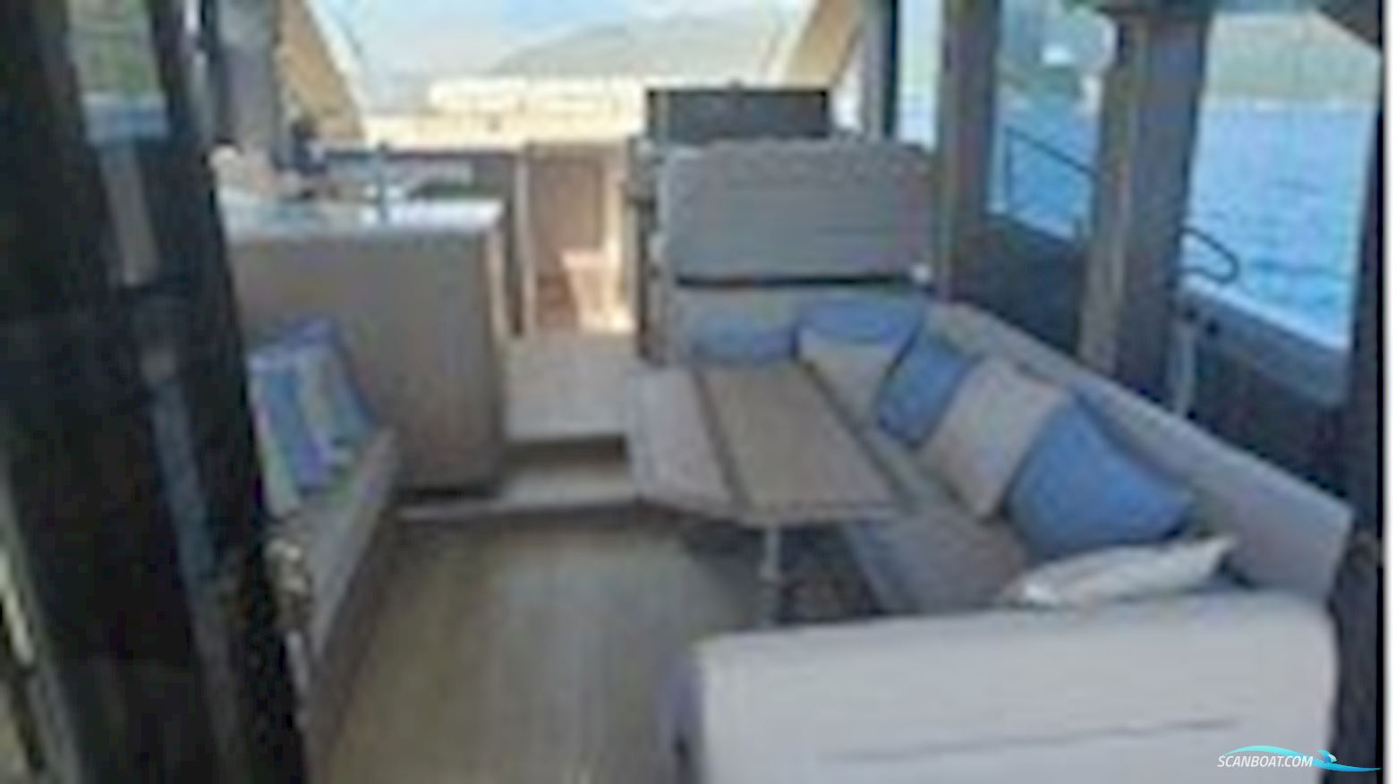 Galeon 440 Fly