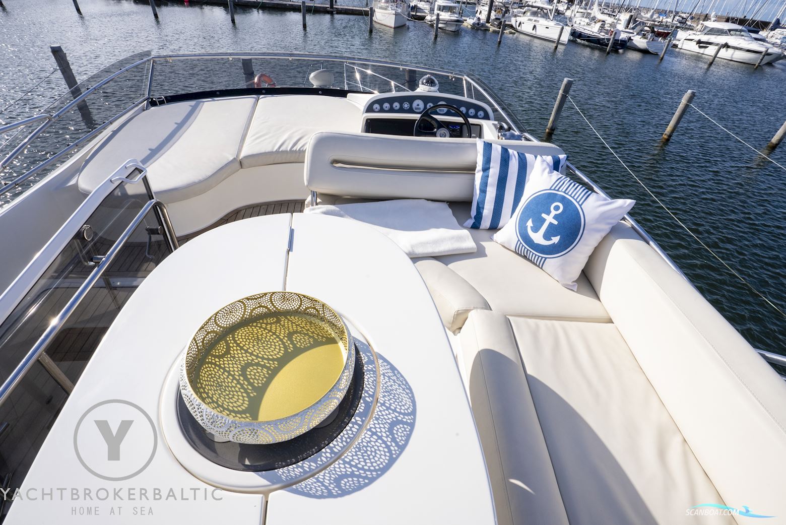 Galeon 440 Fly