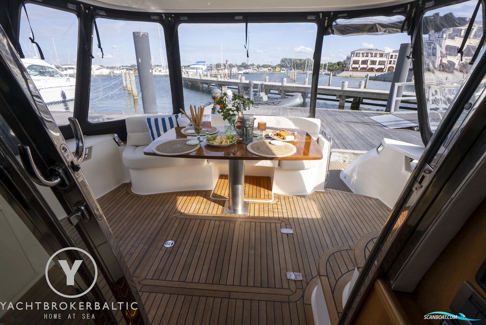 Galeon 440 Fly