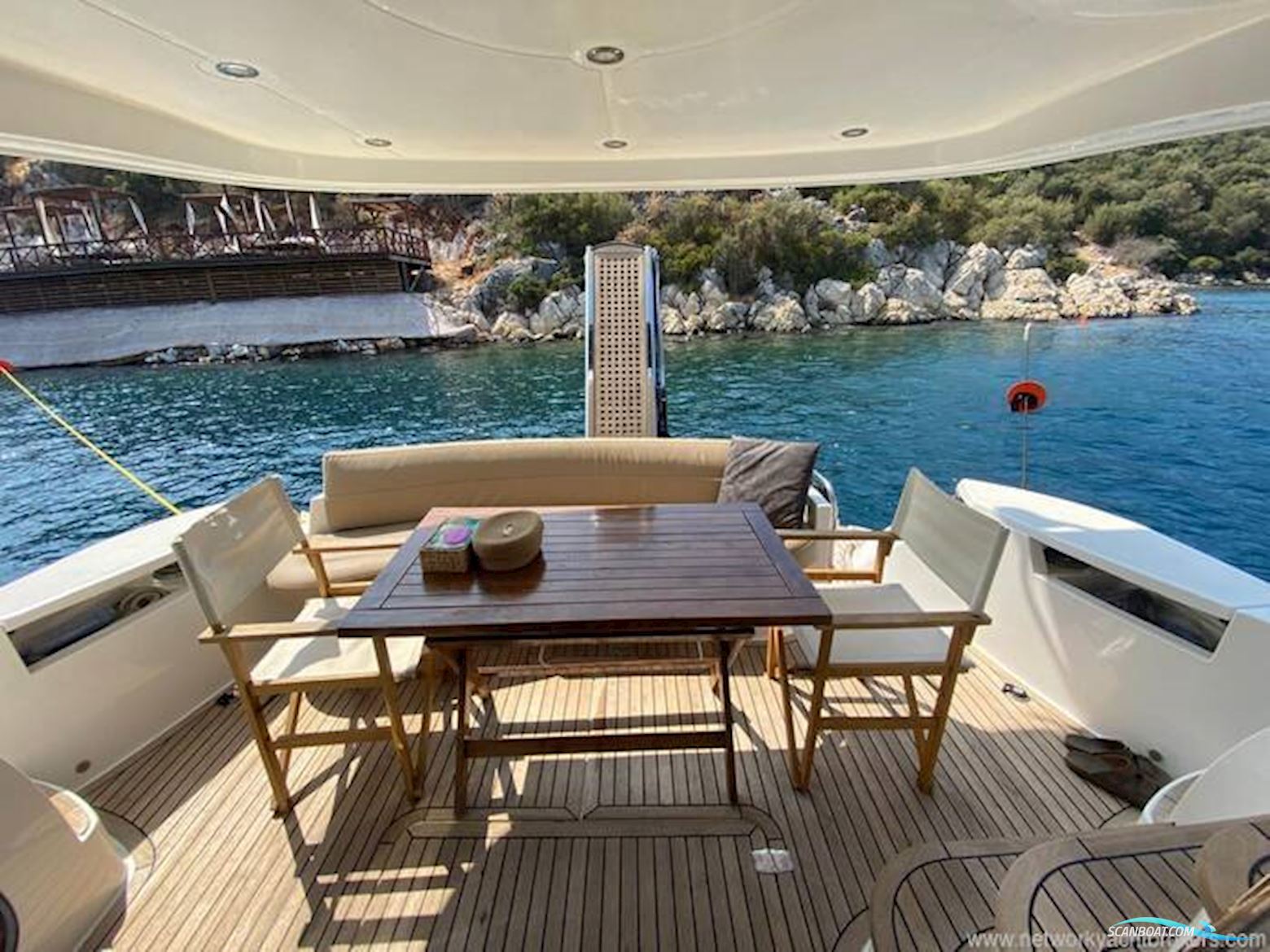 Galeon 440