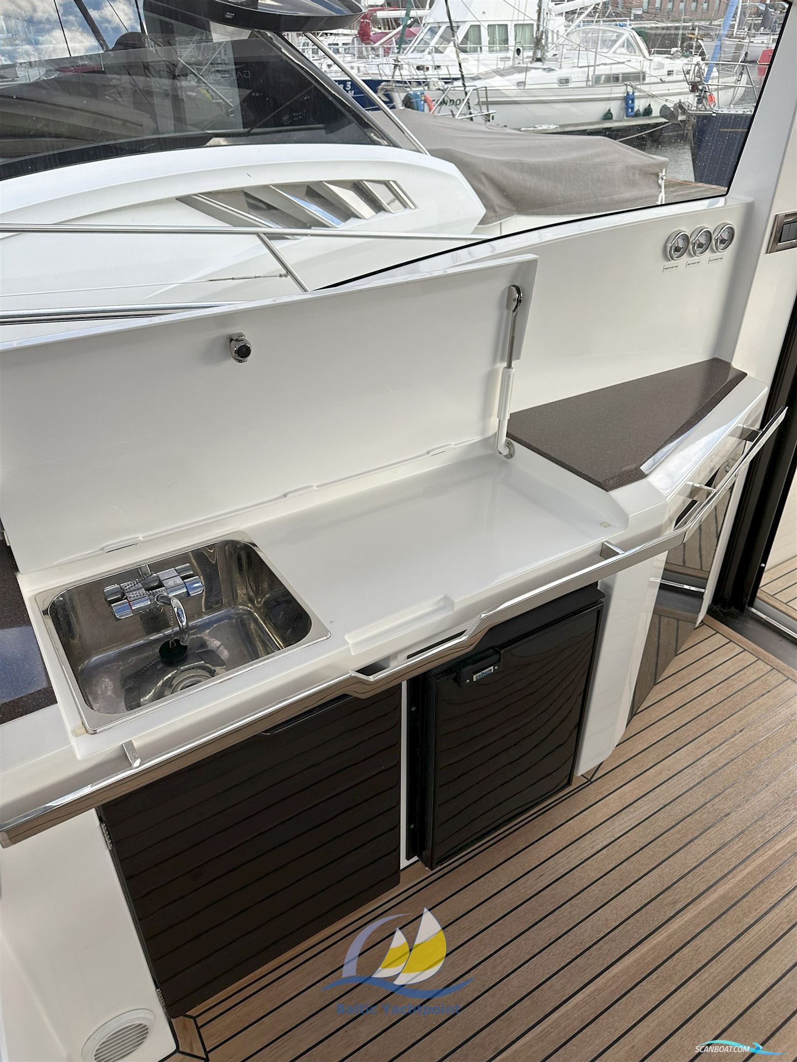 Galeon 445 HTS