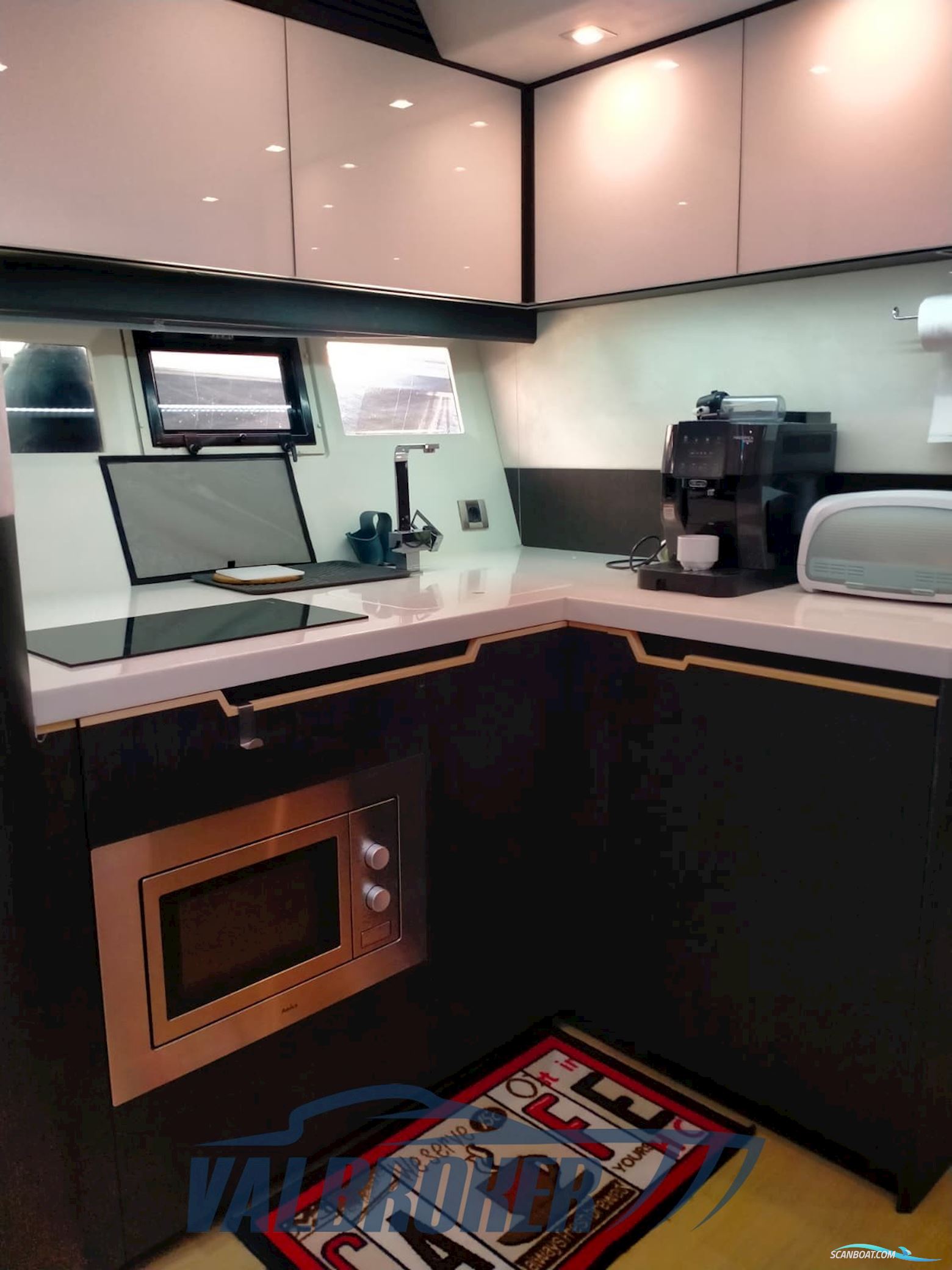 Galeon 445 HTS