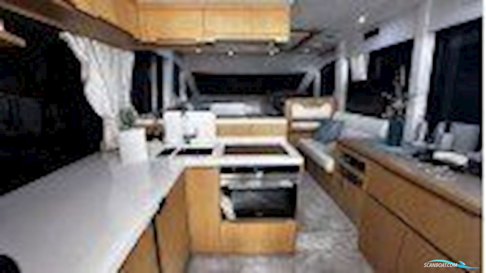 Galeon 460 Fly