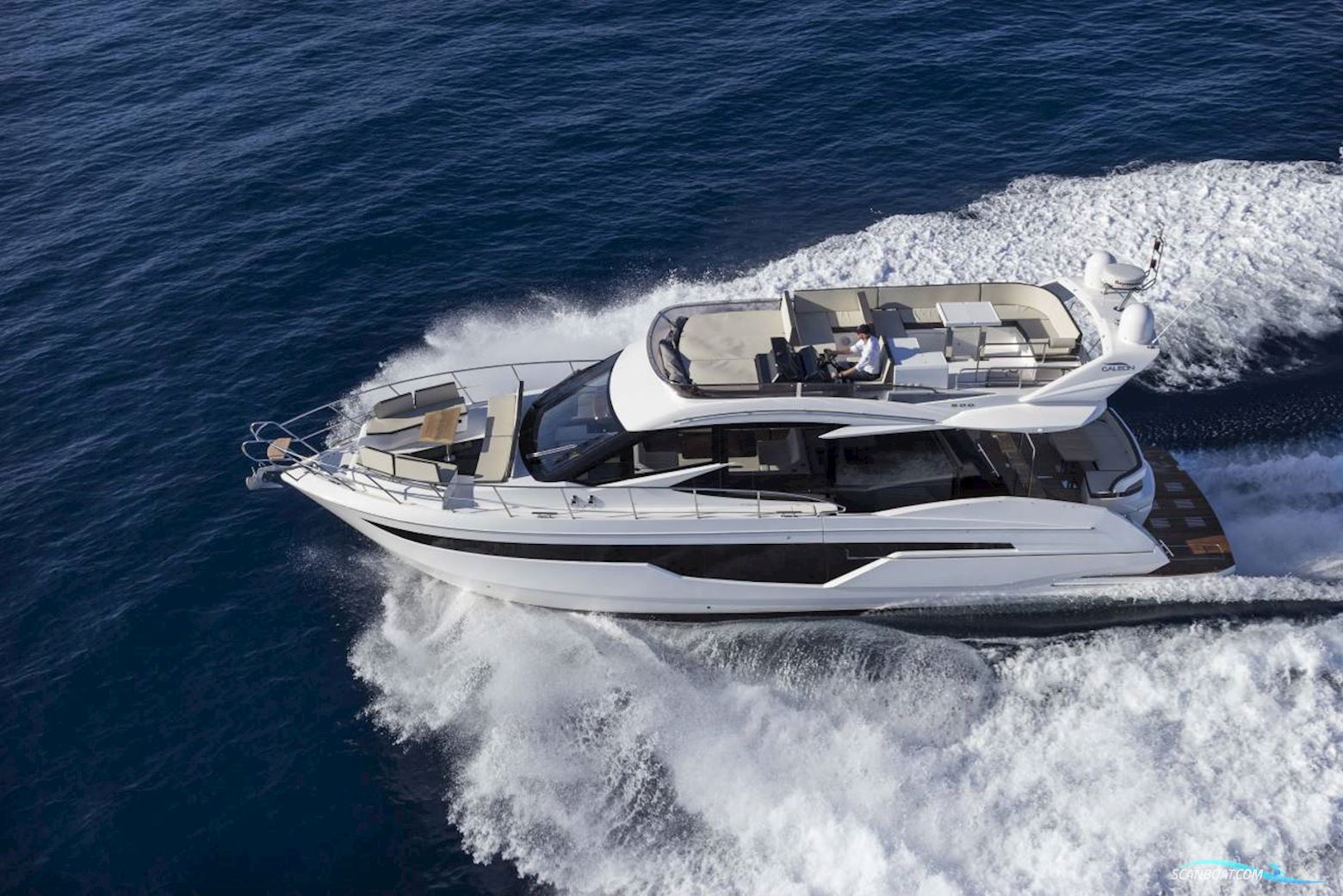 Galeon 500 FLY Motorbåt 2025, med 2 x Volvo Penta D8-600 motor, Danmark