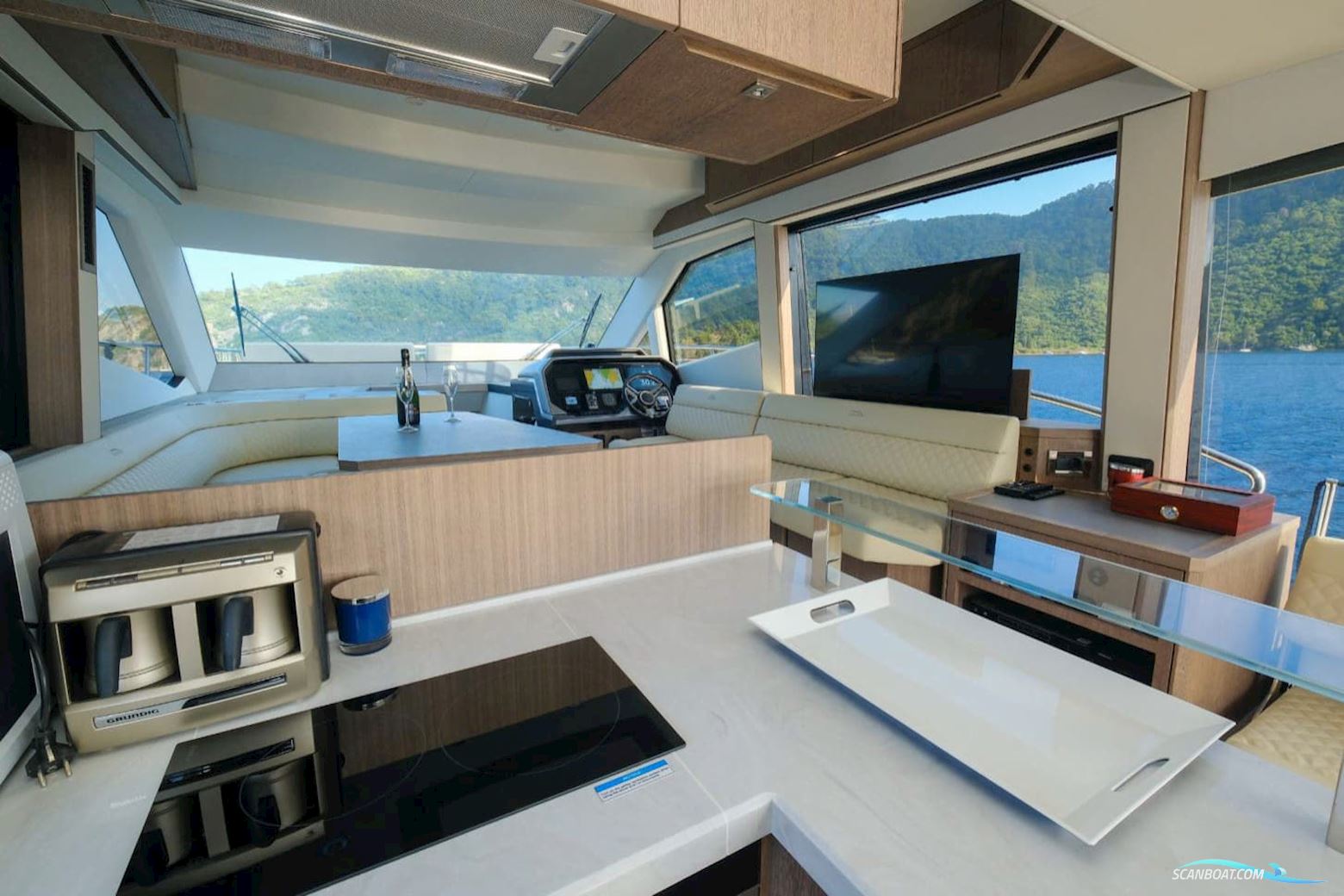 Galeon 500 Fly