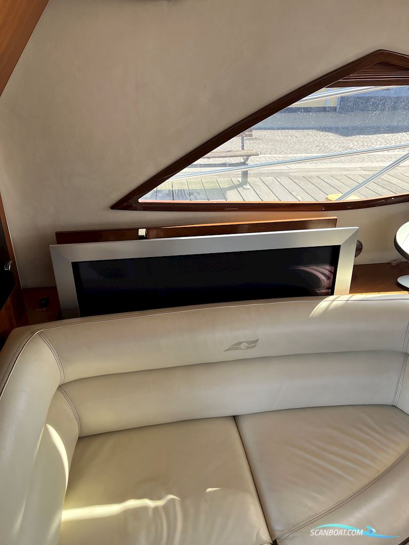 Galeon 530 Fly
