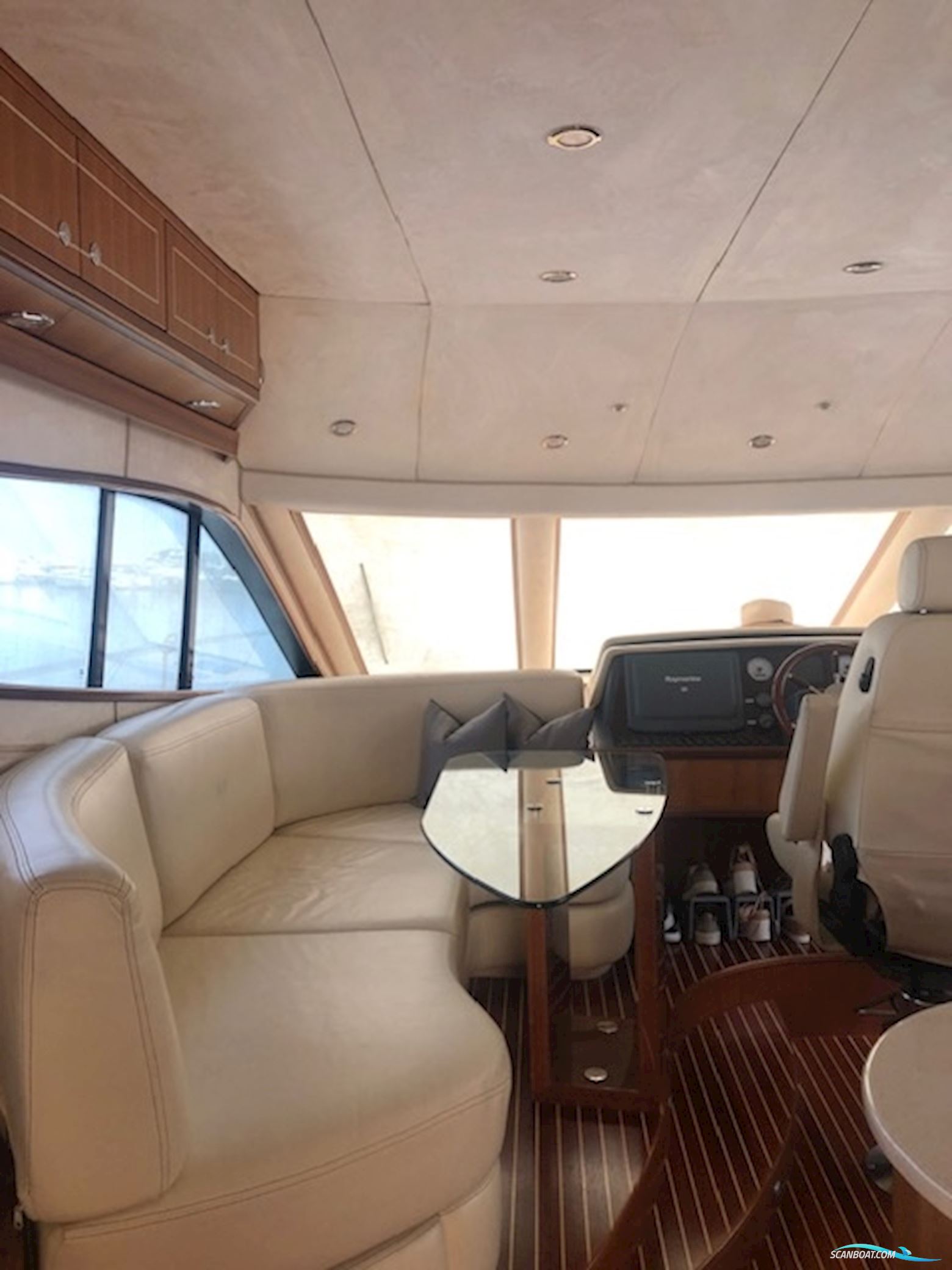 Galeon 530