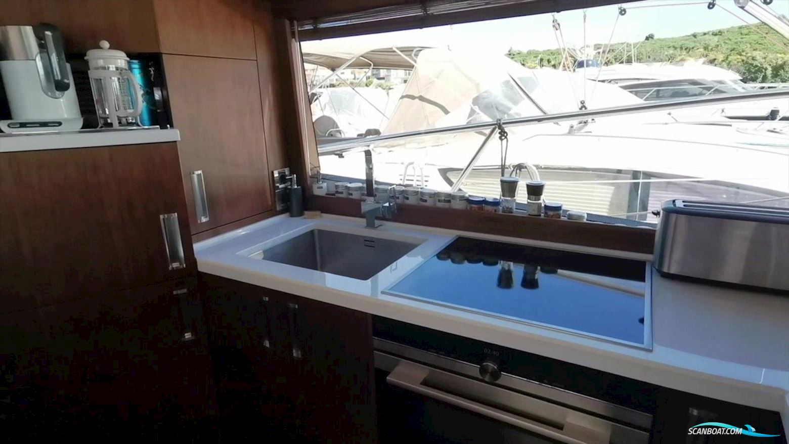 Galeon 550 FLY - BJ. 2021