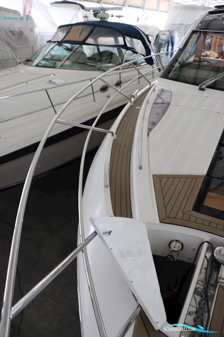 Galeon 560 Skydeck 